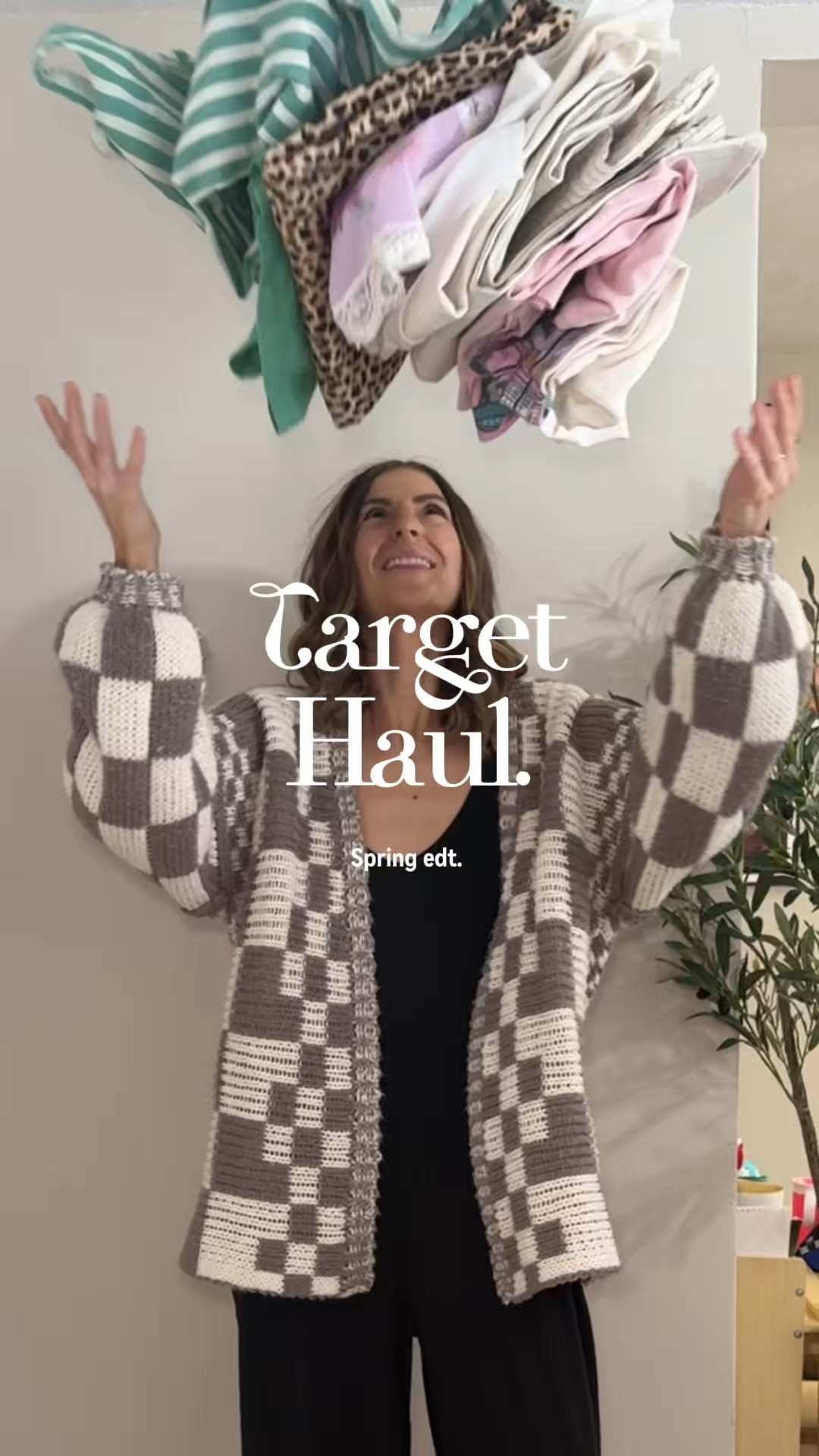 🌷Target haul 🌷
Spring EDT. 

Wearing a Small in the dress
Pants: size 4
White tank: XS 
Graphics m: L
Leopard pants: M but could do a Small  

#LTKFindsUnder50 #LTKSpringSale #LTKStyleTip