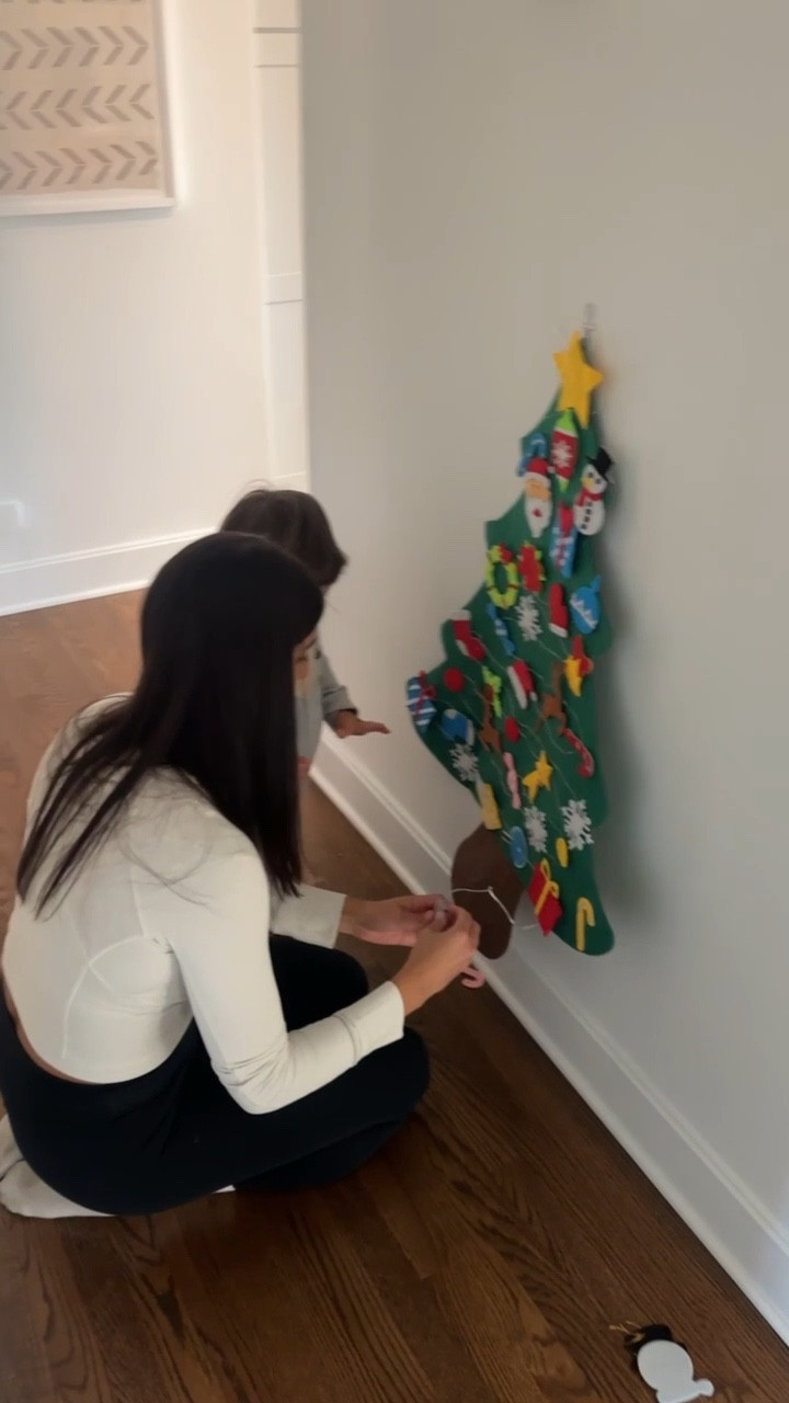 We loved this light up felt tree from Amazon the last few years!🎄✨ Such a fun and easy Christmas toy for toddlers!

Amazon, Christmas activities for kids, toddler toys, toddler finds, felt toys, Montessori toys for toddler, Amazon toy, seasonal, gift guide, Grace White, A Southern Drawl 


#LTKHoliday #LTKSeasonal #LTKFindsUnder50