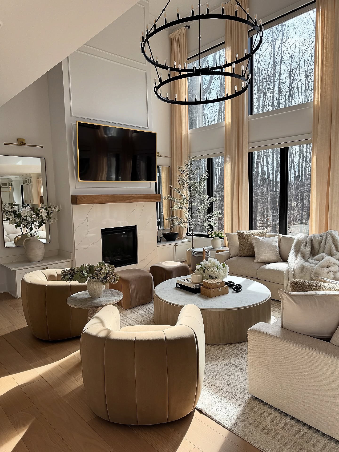 Comment COZY for links to my cozy neutral home furniture, rugs and decor 👀 

#neutralhome #neutralhomedecor #neutrals