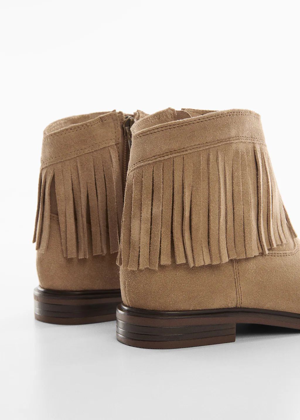 Fringed leather boots | MANGO (US)