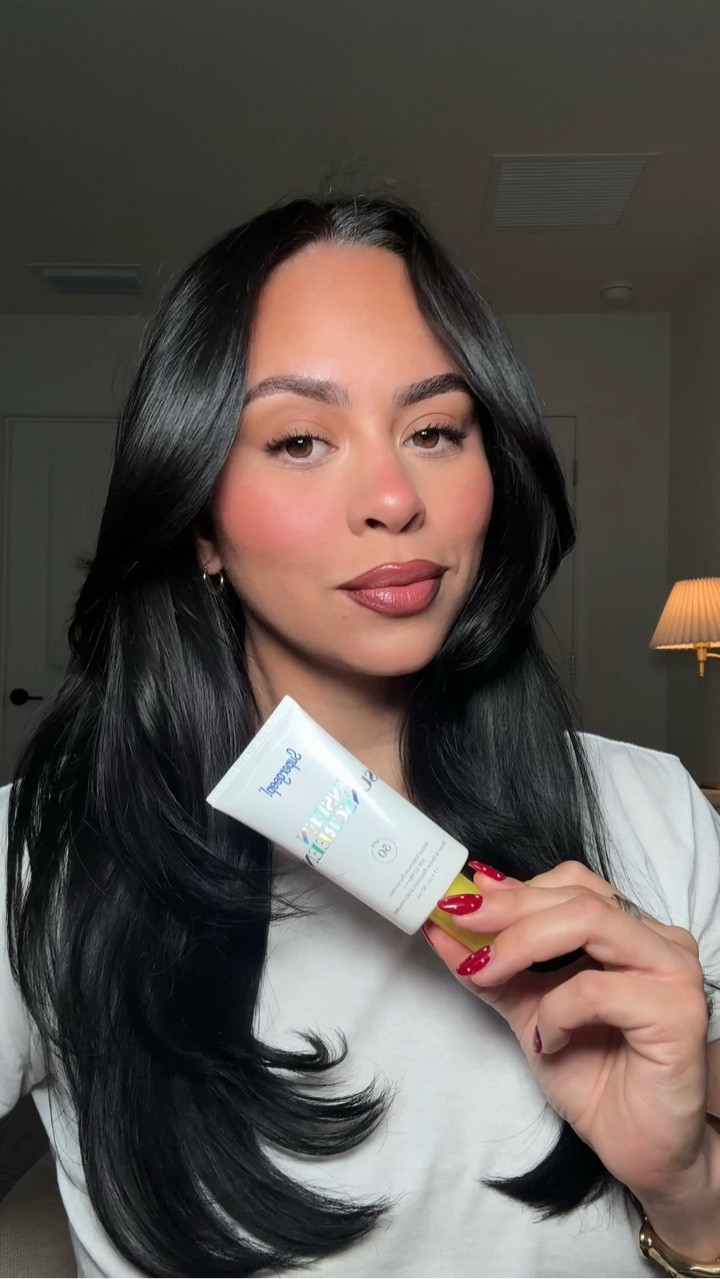 #ad shopping at @target just got better with @supergoop ✨🧴it’s time to bring back out the SPF and I’m loving the Unseen Clear & Invisible Face Sunscreen for my everyday makeup routine @shop.ltk #liketkit 
#supergoop #supergooppartner #TargetPartner Target