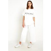MM6 White Oversized Contrast Stitch Culottes, white | Urban Outfitters UK