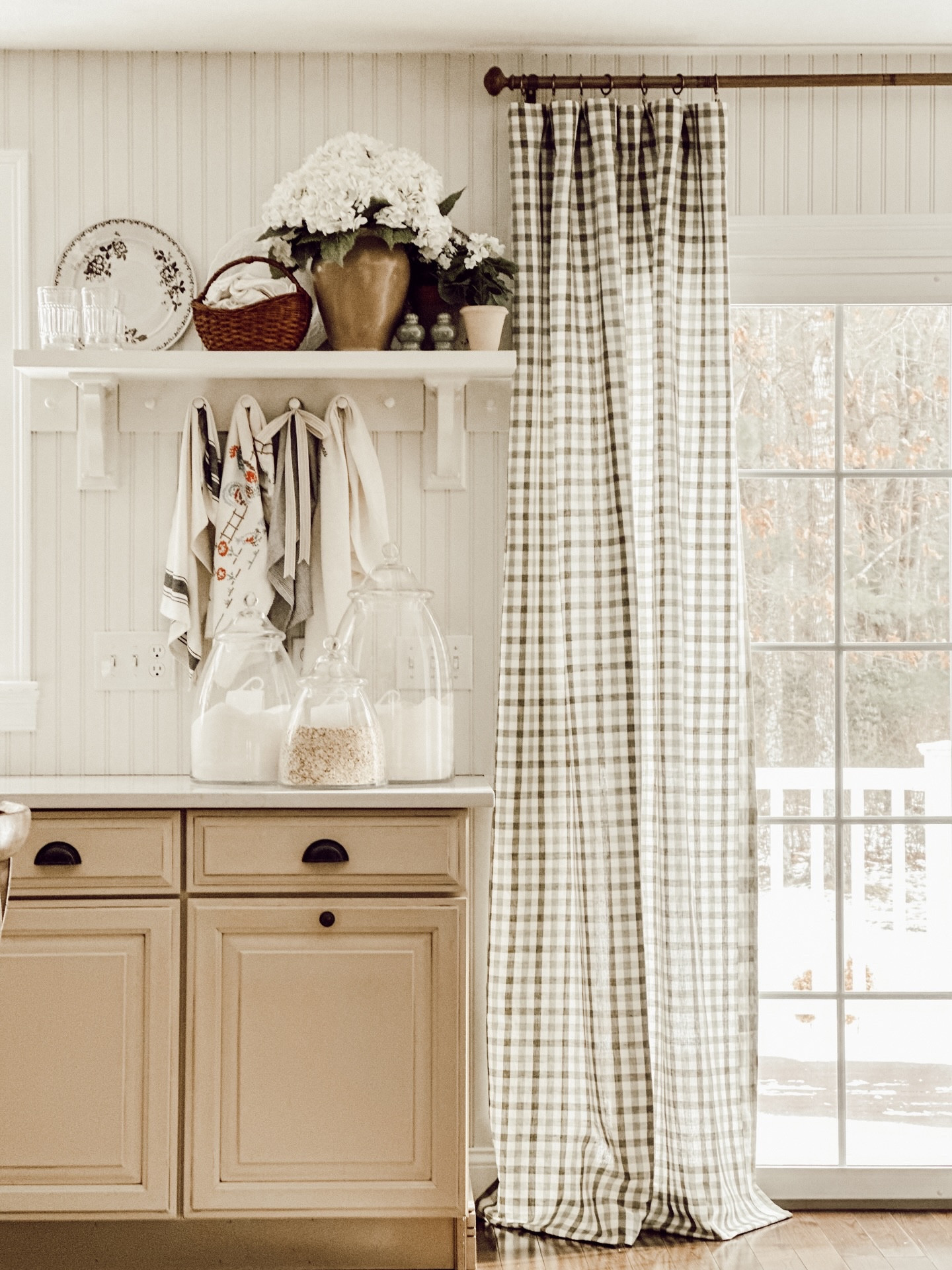 A cozy home isn’t one-size-fits-all, and I think that’s something we all need (I know I do) to be reminded of every now and then. What feels comforting and grounding to one person might feel completely different to someone else, and neither is right or wrong. Our homes are meant to support our lives, not compete with anyone else’s or live up to an imagined standard. Coziness isn’t about perfection, trends, or checking off a list. It’s about how your space makes you feel when you walk through the door. It’s about ease, familiarity, and creating an environment that allows you to relax. A home should feel like a place where you can slow down and be yourself. I believe that the most inviting homes are the ones that reflect the people who live in them. When you let go of comparison and start paying attention to what actually brings you comfort, your home naturally becomes warmer and more meaningful. There’s freedom in realizing you don’t need to do things the same way as anyone else to create a space you love. At the end of the day, coziness is personal. It evolves, it changes, and it grows with you. And if your home feels good to you, if it feels safe, welcoming, and lived in, then you’re doing it exactly right.

#homedecor #cozyhome #homesweethome