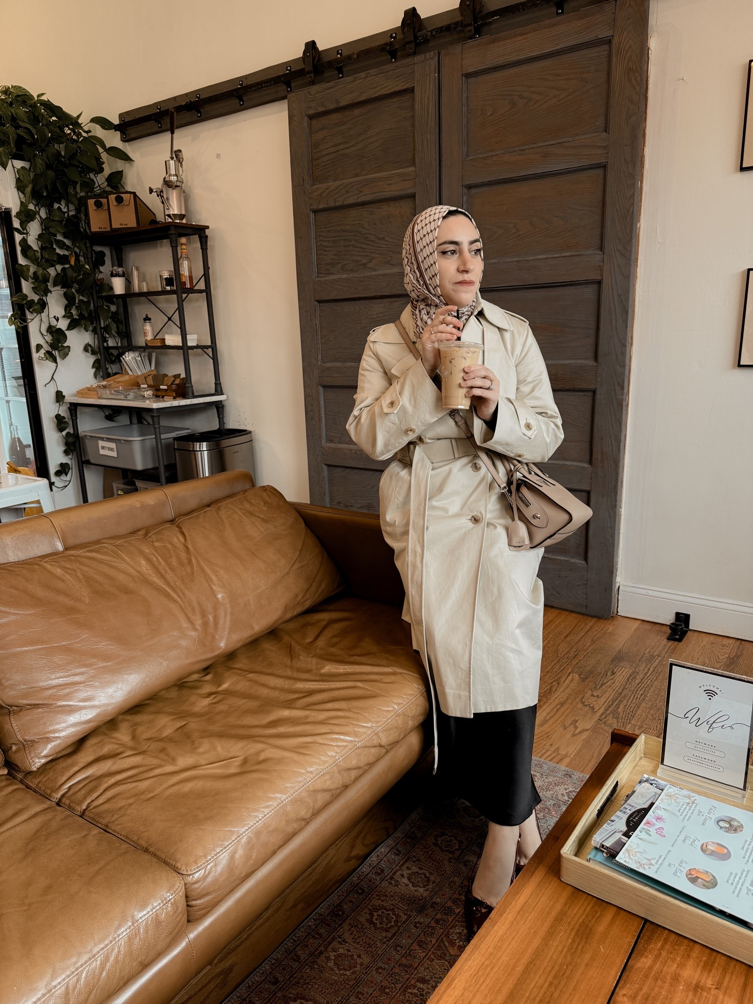 My go-to trench for the rainy spring season 🌧️☔️🌂

#trenchcoat #styletips

#LTKFindsUnder100 #LTKSeasonal #LTKStyleTip
