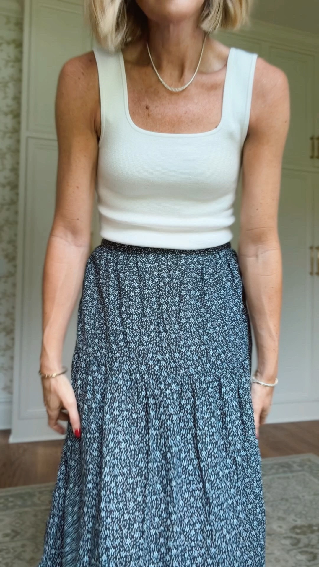 #targetpartner #ad #target @target @targetstyle #targetstyle
Xs in white skirt 
S in floral skirt 
Xs in floral top
Size UP in jeans