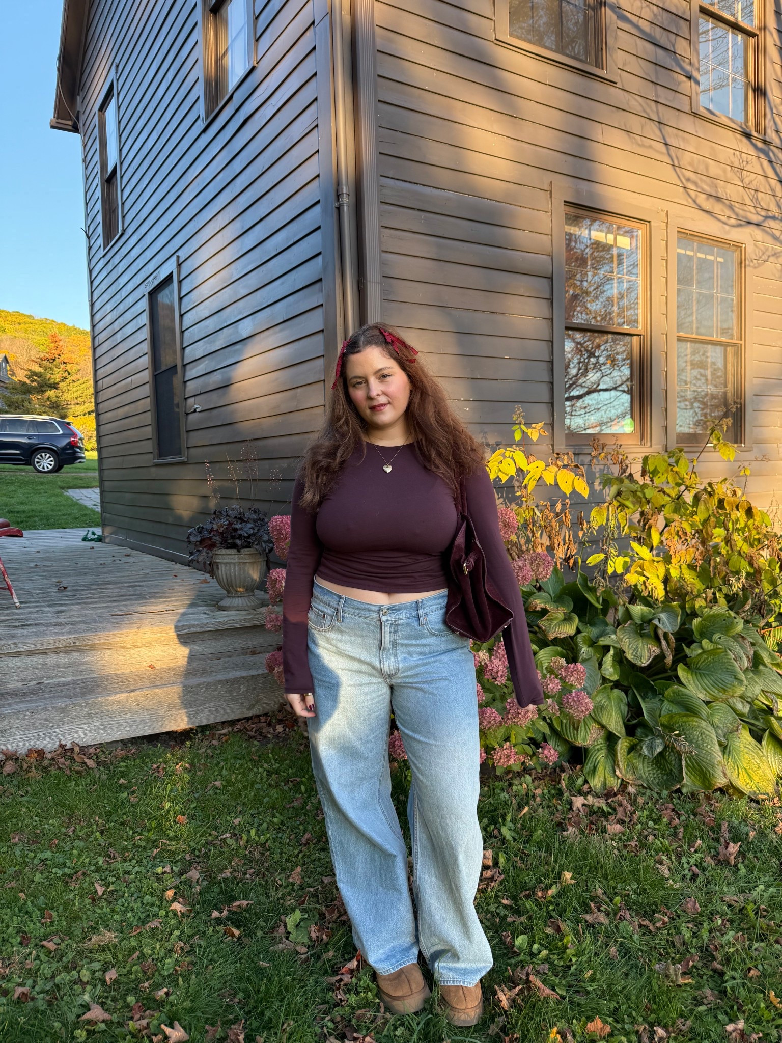 Old navy long sleeve top
Abercrombie low rise jeans
Ugg tazz platform

#LTKFindsUnder50 #LTKMidsize #LTKStyleTip