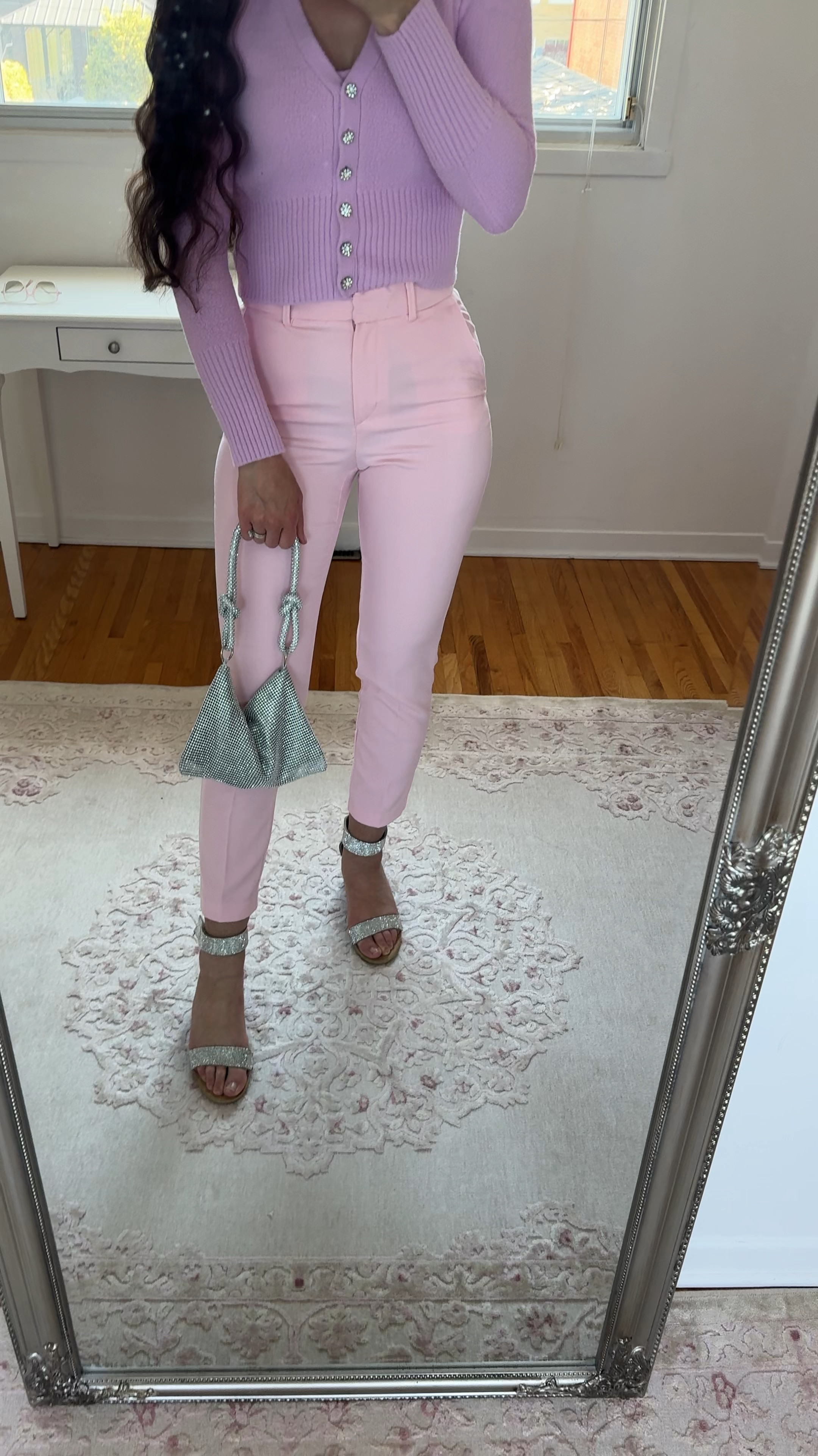 Favourite pants linked 
There’s some stretch at the waist
 

#LTKsummer #LTKworkwear #LTKstyletip