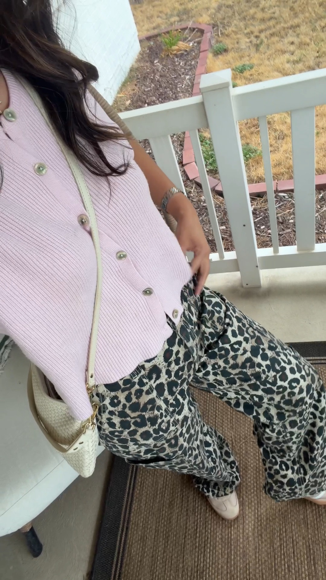 My outfit for the movies 
Cardigan: Medium
Leopard Denim: Medium