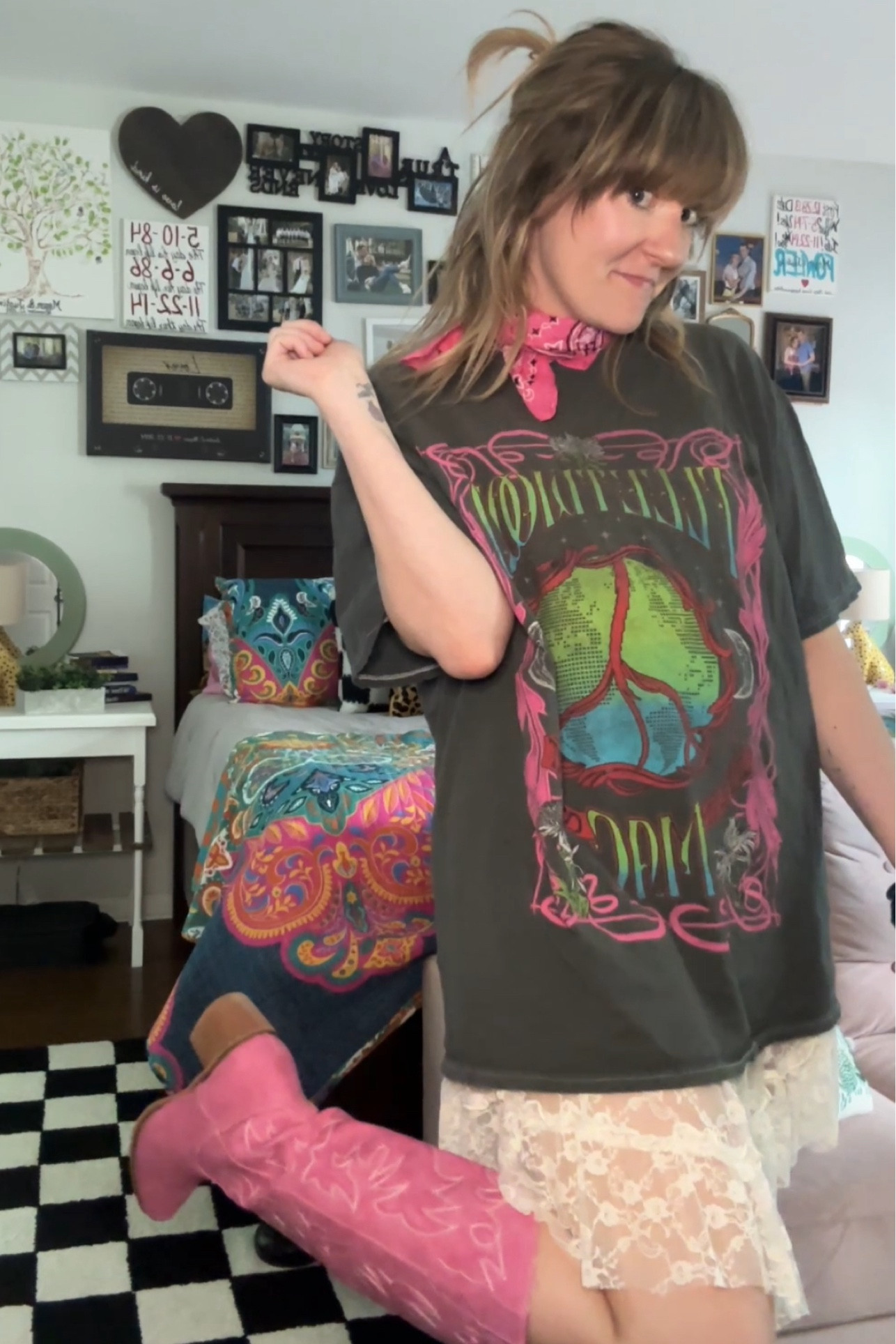 The cutest pink boots were the perfect addition to the oversized tee and slip dress trend!