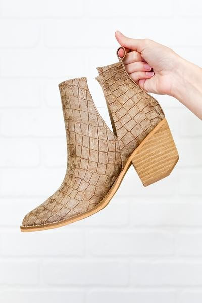 The Miley Bootie | ivy & leo