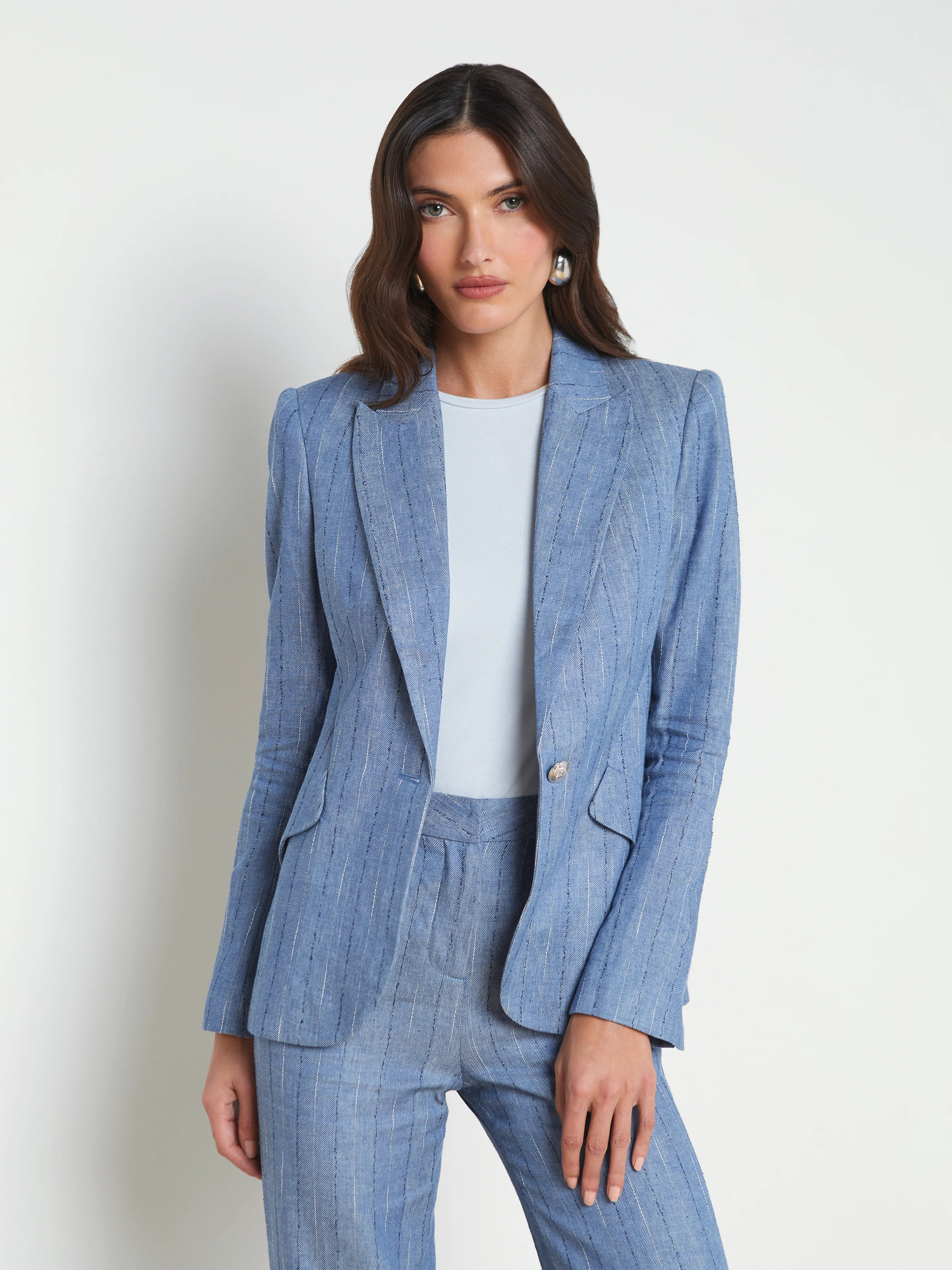 L'AGENCE - Chamberlain Single-Breasted Linen-Blend Blazer in Slate Blue Pinstripe | L'Agence