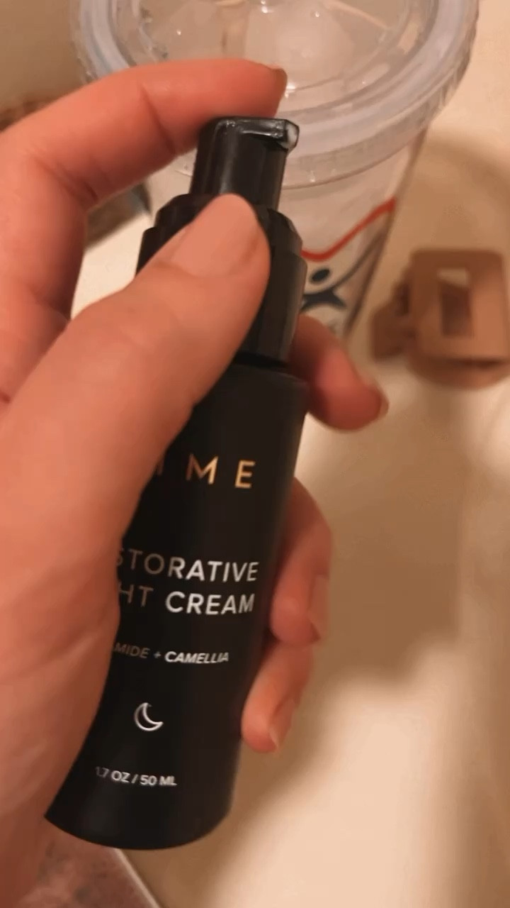 Another one bites the dust 😫
:
My favorite PM cream used down to the last drop. This is such a great formula. Rich, creamy texture that dries so well and not tacky on the skin. Skin looks & feels hydrated in the morning after use. Packaging is now in a tub rather than a pump. 
:
#LTKxUlta

#LTKbeauty #LTKfindsunder50