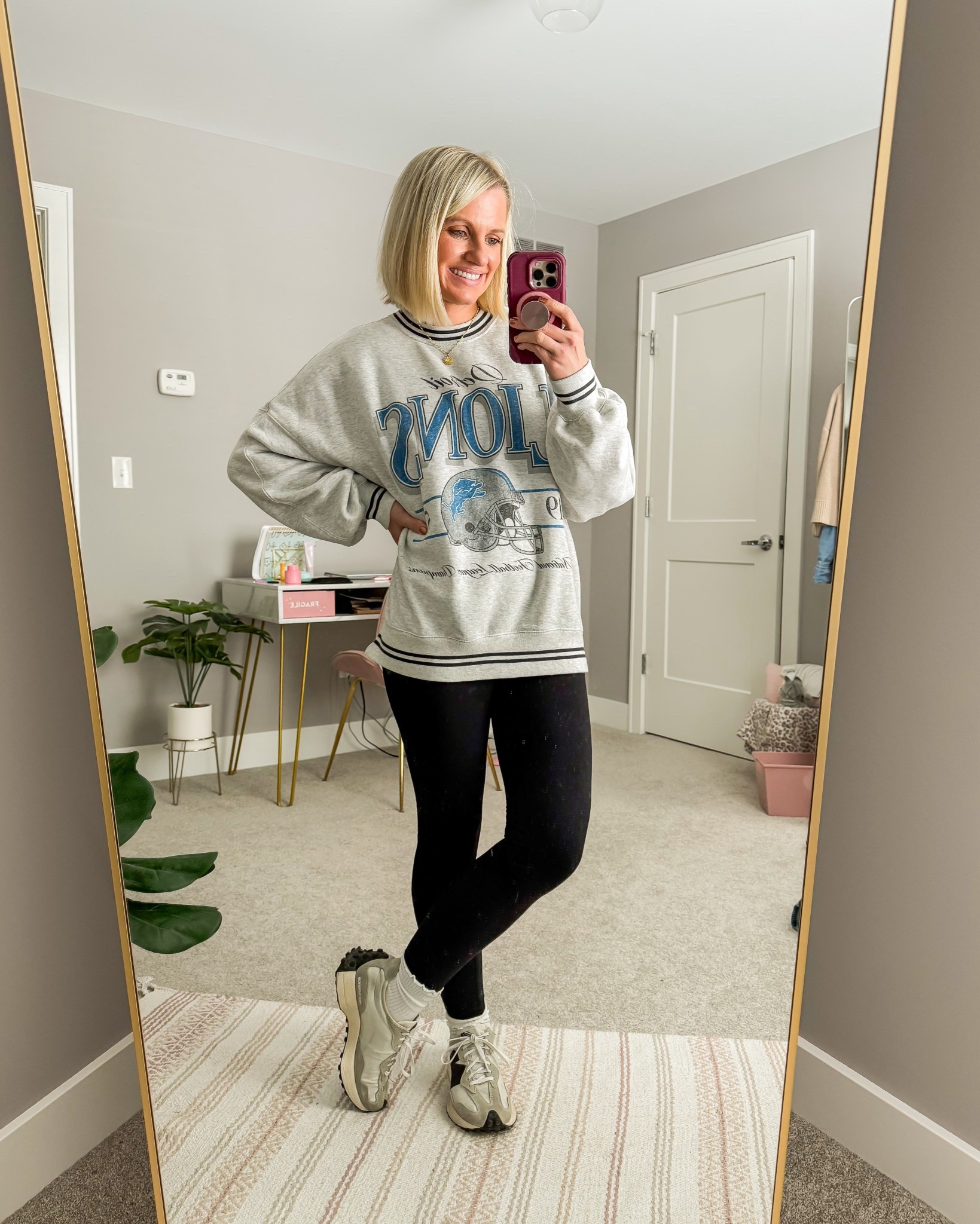 What I wore this week! 
Sweatshirt- small
Leggings- xsmall


#LTKSeasonal #LTKPetite #LTKOver40