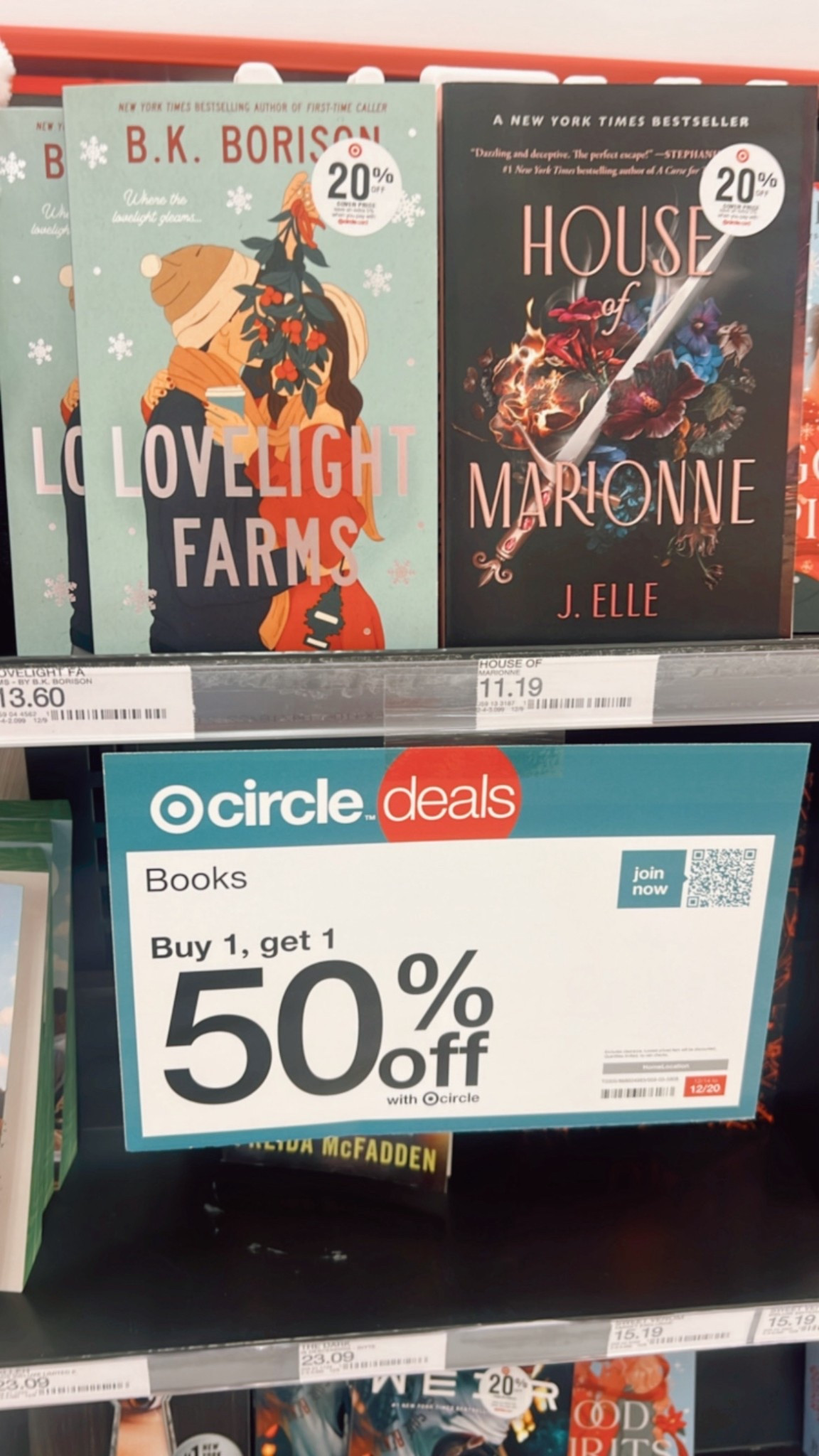 Book Sale 📚 
… great for gifting, or to pick some holiday reads for the rest of the year! Linking my faves of what they have available for holiday reads!



#LTKHoliday #LTKSeasonal #LTKGiftGuide