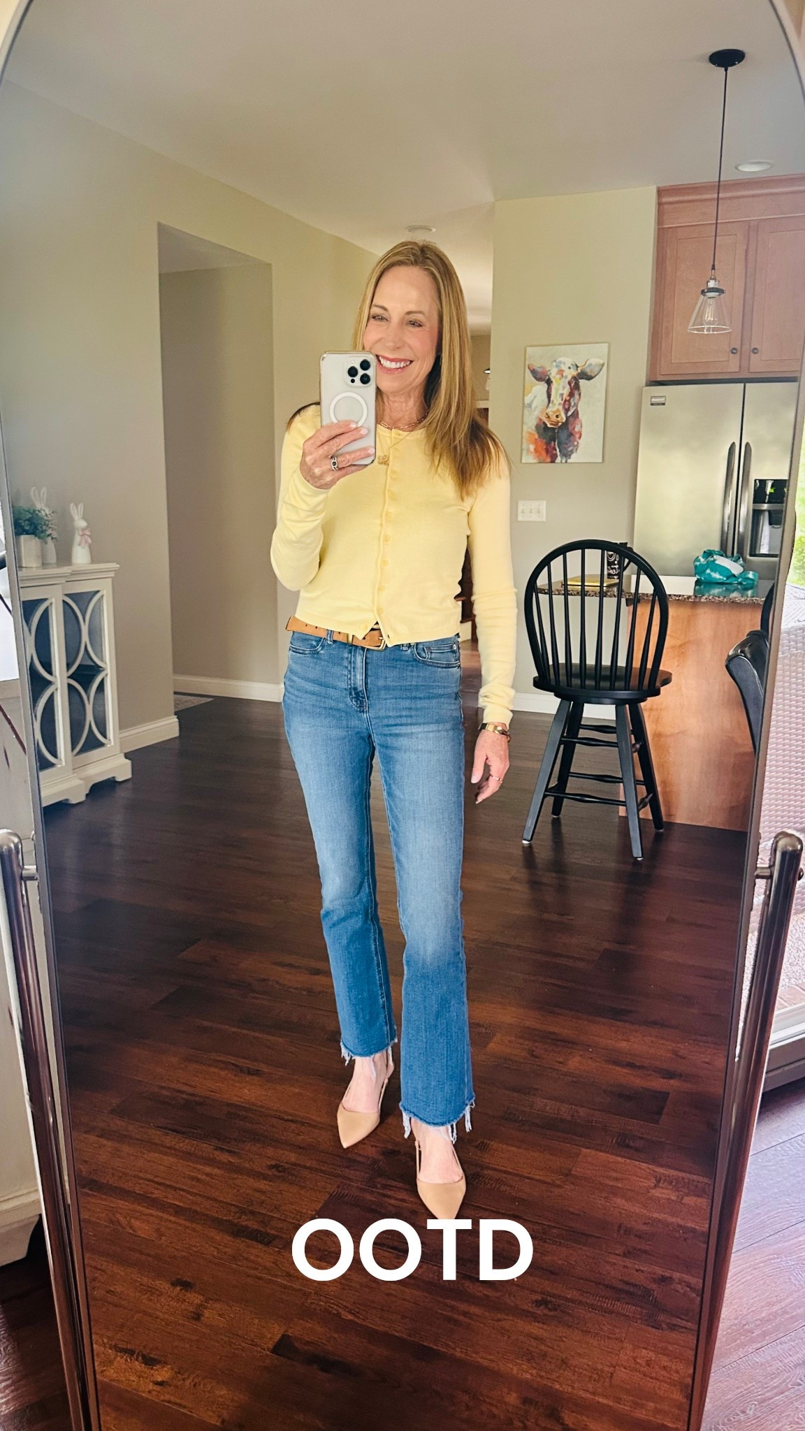 What I wore to take my mom to the doctor. 

AE sweater 
Quince denim
Target shoes