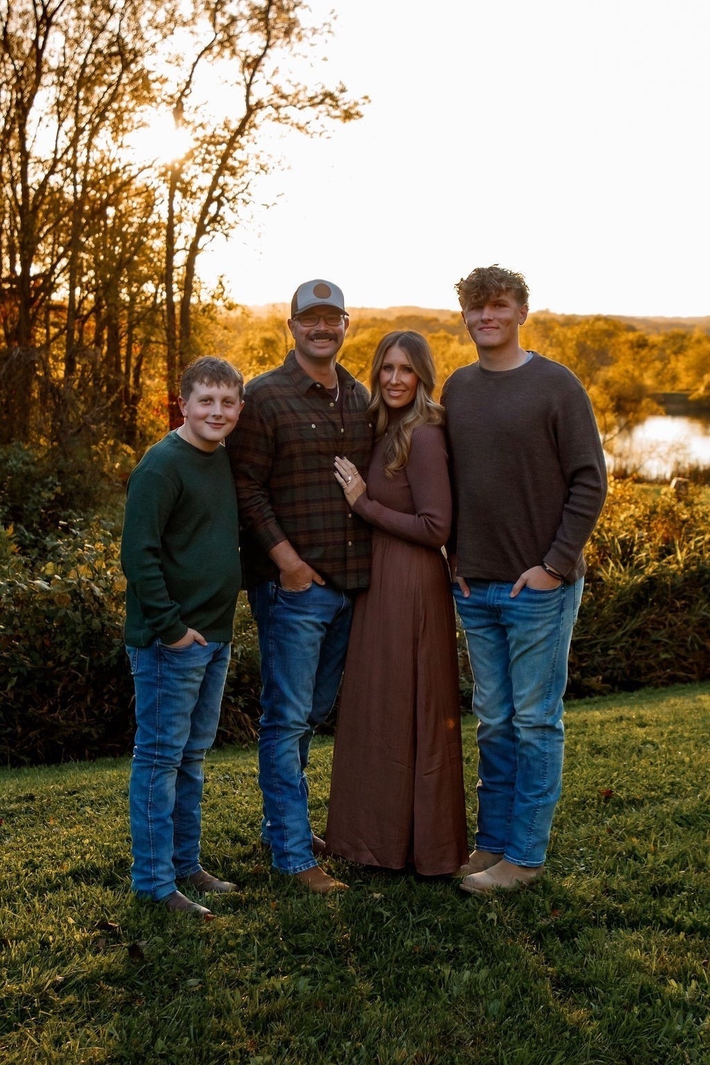 Family photos 
Outfit ideas for family photos 



#LTKFamily #LTKHoliday #LTKStyleTip