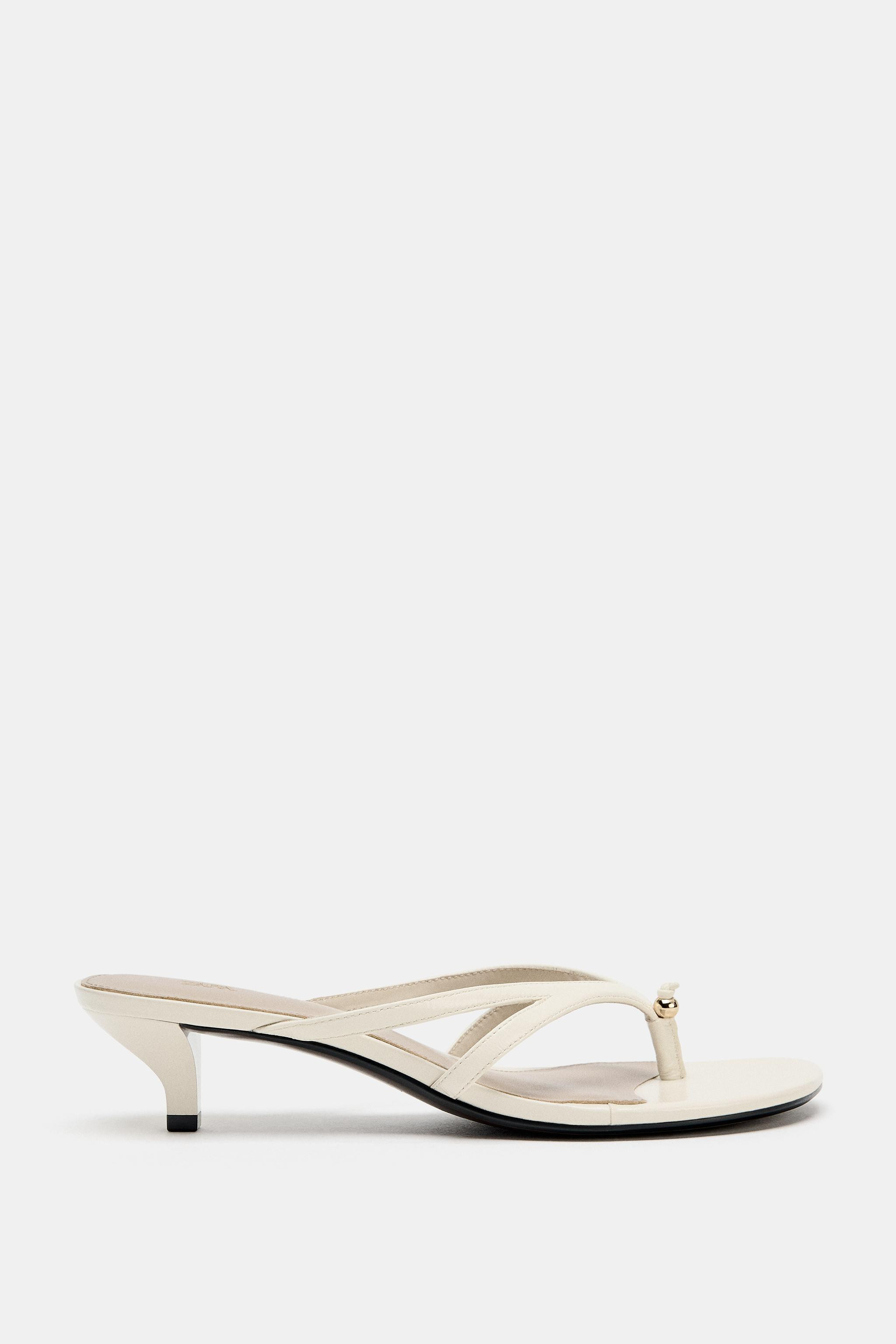 LEATHER SANDALS WITH DETAIL | Zara US