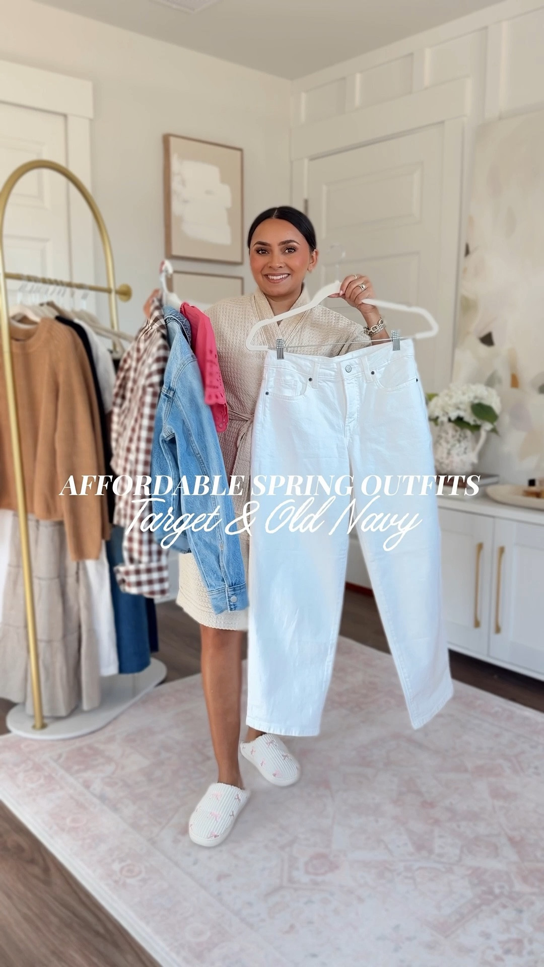 Target Tops and Old Navy Jeans for Spring!
For reference: I’m 5’0, petite, 32b bra size, and 2/26 in bottoms, pear shaped. 
*Everything I share is unaltered! TTS means true to size. Between size 5-6.5 in shoes

All tops and jackets size xs TTS
White jeans size 2 petite TTS 
All sandals size 5-5.5


#LTKgrwm #LTKootd #LTKPetite