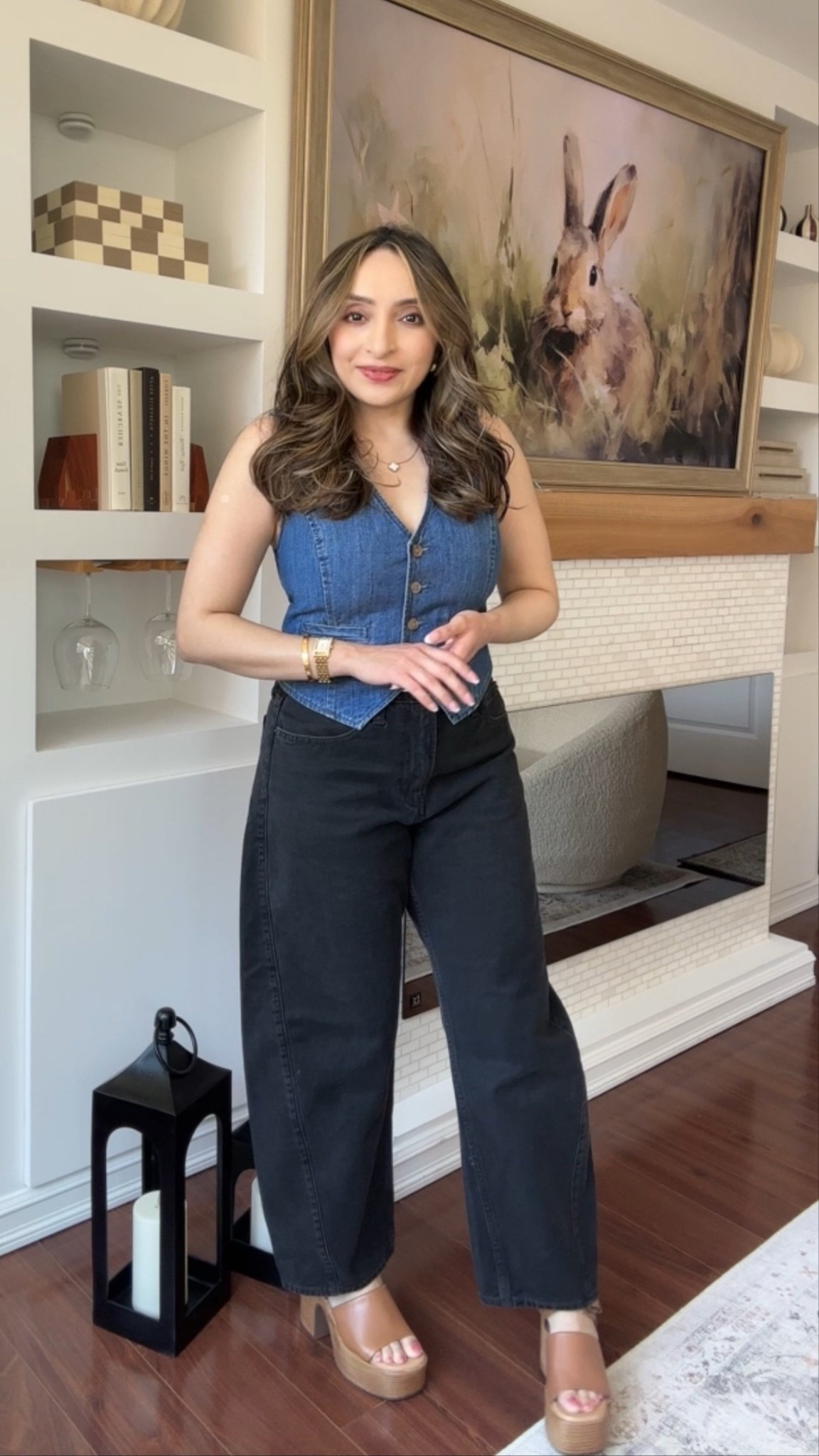 I've been enjoying the vest trend since last year. I love styling a denim vest with barrel jeans. These barrel jeans are the perfect fit 


Spring fashion
Summer outfit

#LTKShoeCrush #LTKStyleTip #LTKFindsUnder100