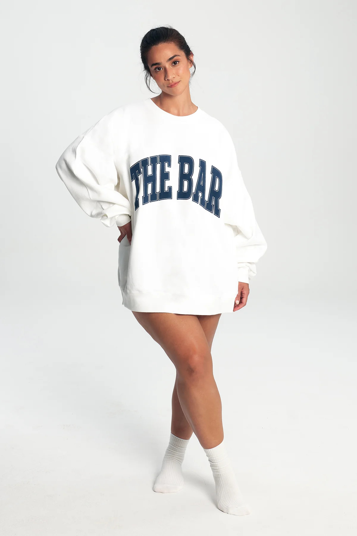 VARSITY SWEATSHIRT WHITE/NAVY BLUE | The Bar
