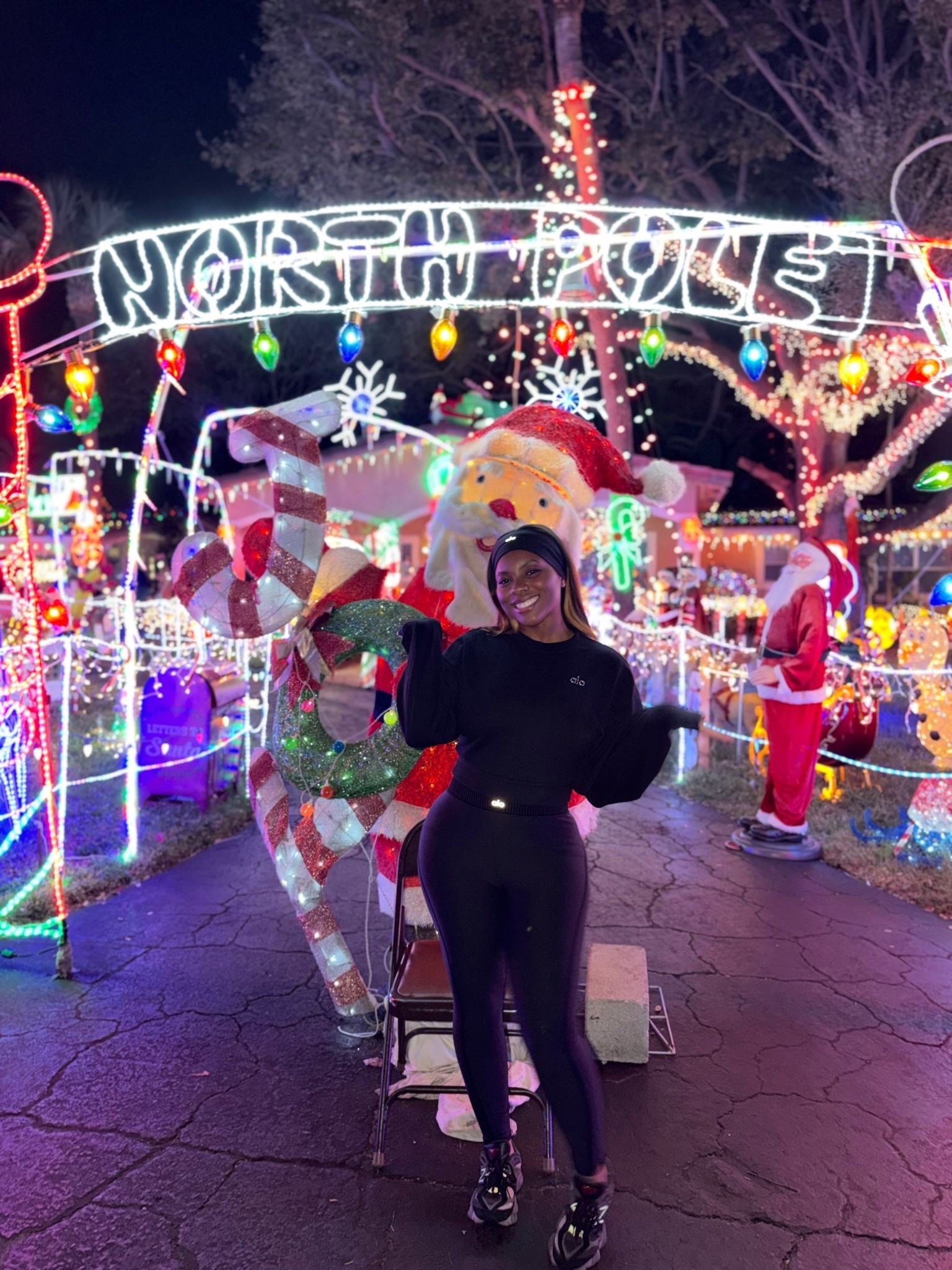 Alo is definitely one of my new favorite brands. This outfit is perfect for this weather 

#LTKMidsize #LTKfitnessgoals