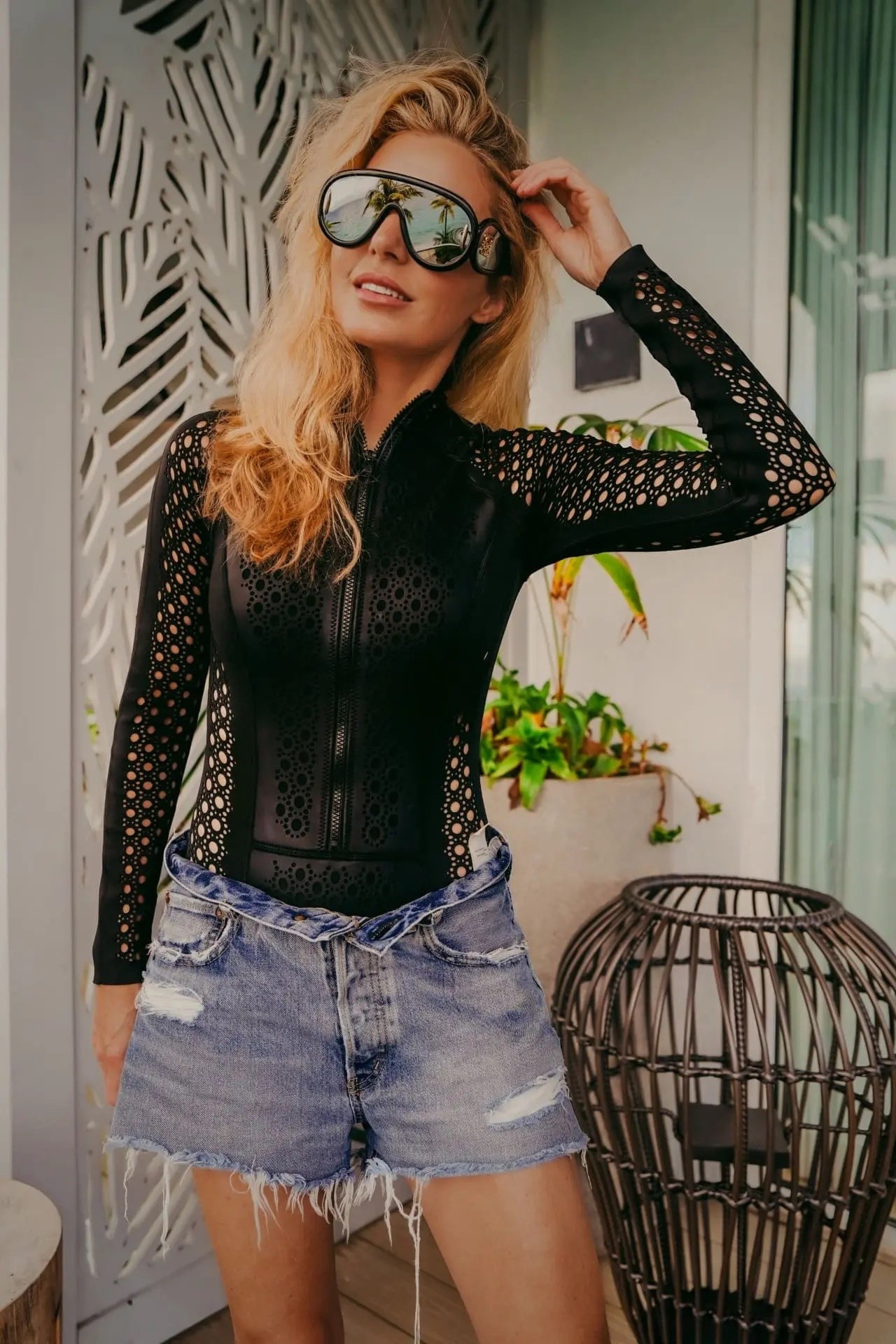 One of the most unique and chic swimsuits I’ve ever owned. If you want a swim-safe, Bond Girl–vibe suit you can actually snorkel or scuba dive in — you’re going to love this.


#LTKSeasonal #LTKOver40