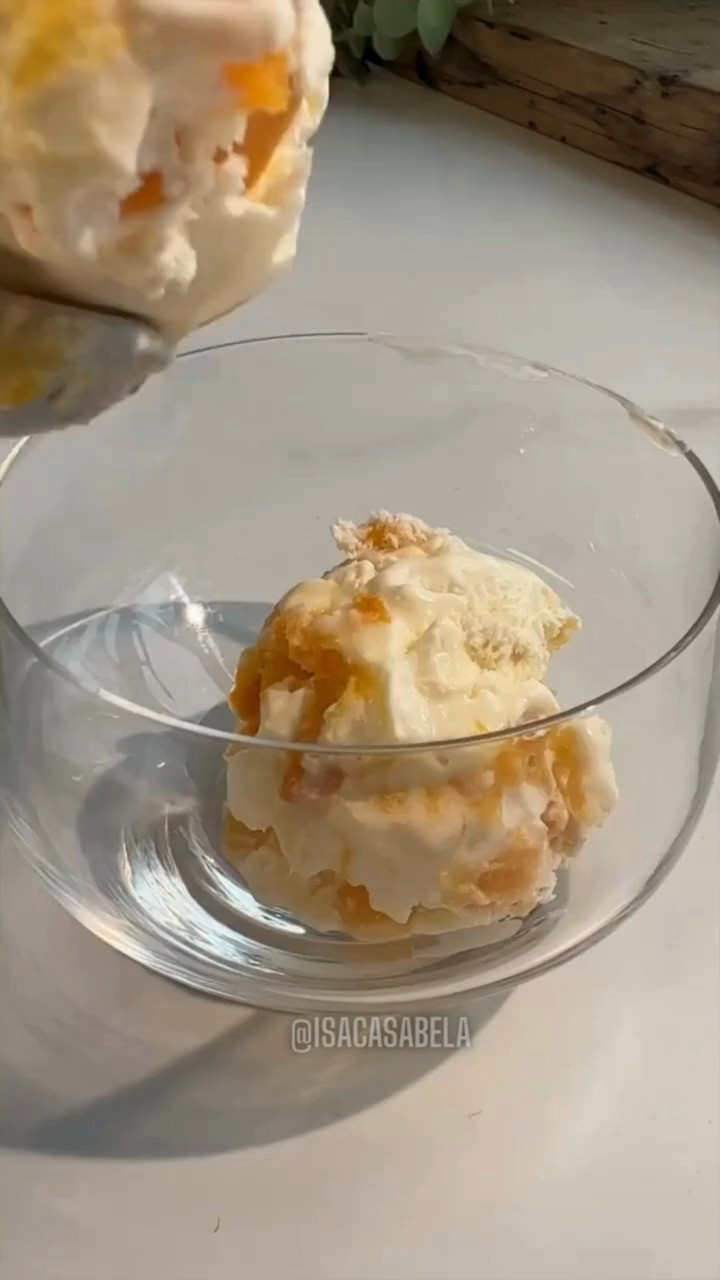 🍑❄️ Sorvete Caseiro de Pêssego
 Uma sobremesa cremosa, fácil de fazer e perfeita para os dias quentes!
✨ Toque de baunilha
 ✨ Poucos ingredientes
 ✨ Super econômico
 ✨ Sabor incrível
Salve este post para fazer depois e acompanhe mais receitas práticas aqui no meu LTK 💛
#LTKHome #ReceitasFáceis #SorveteCaseiro #CozinhaPrática#Aloisalu#CaminhoComIsa
 

 #LTKhome #LTKdicadeestilo #LTKfestive