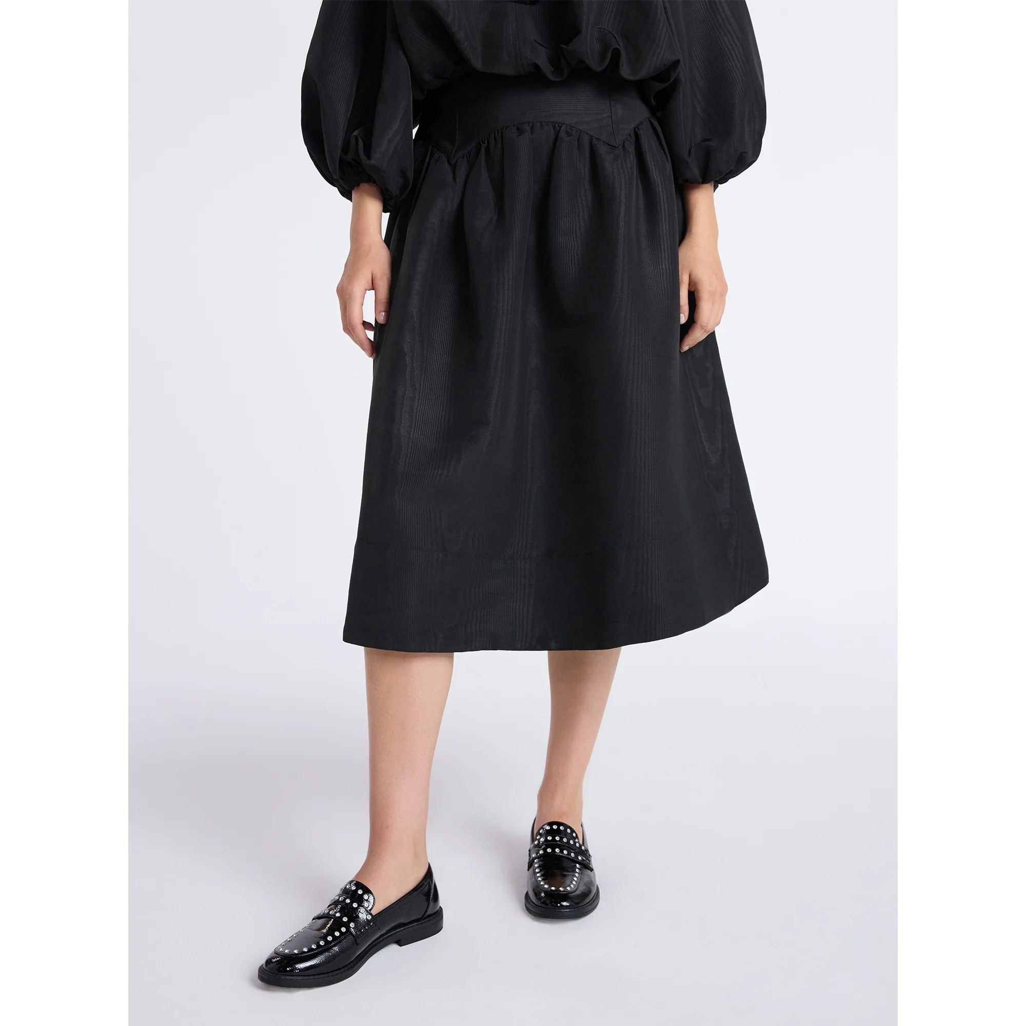 Free Assembly Women's and Women's Plus Shirred Yoke Midi Skirt, Size 0-26 | Walmart (US)