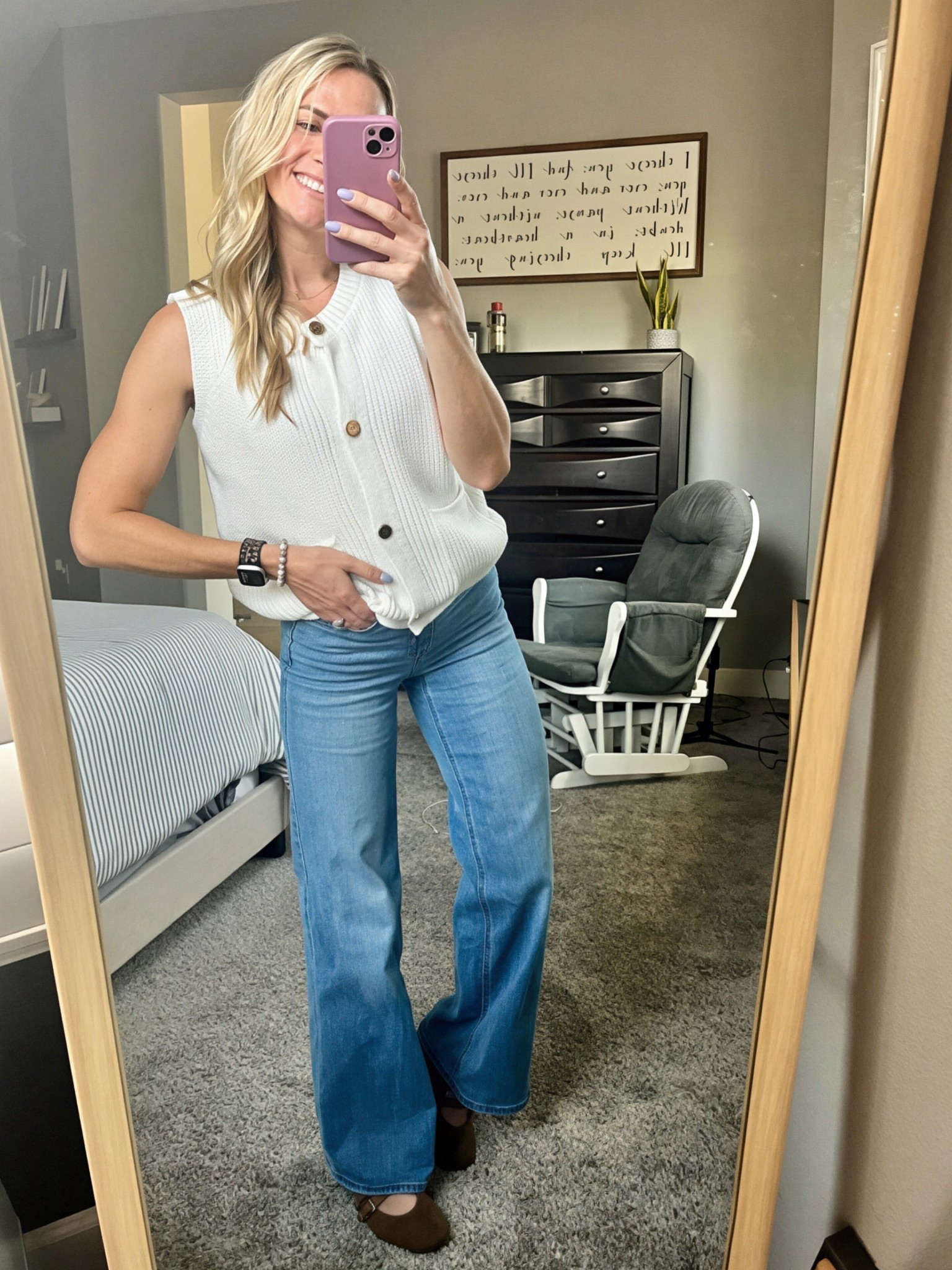 Teacher outfit! Love this lightweight sweater vest that lays perfectly. And my favorite jeans to wear to work! 

#LTKWorkwear