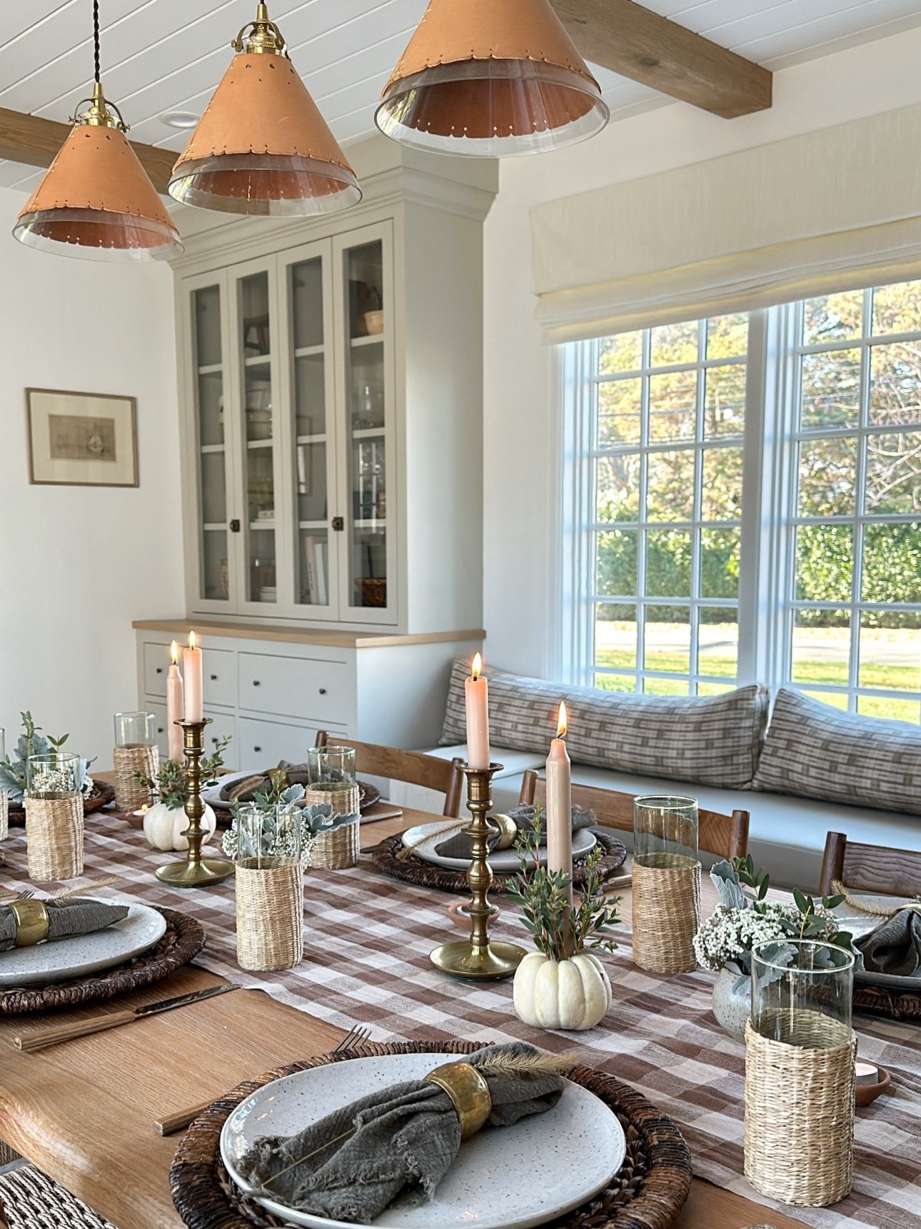 love this table runner for the holidays 🤎🤍 

#LTKHome #LTKHoliday #LTKFindsUnder100