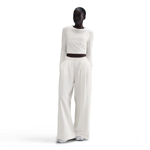 Women's Nike Sportswear Pleated Fleece Sweatpants Small Sail/Sail/Sail Regular | Scheels Sports