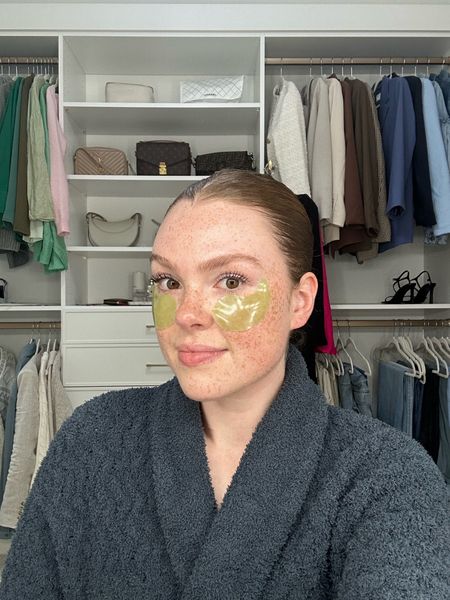 GRWM to go on a blind date 😬 #ad These @pixibeauty eye patches are $34 and I picked them up from @target! #pixi #pixipartner #pixibeauty #targetpartner #target