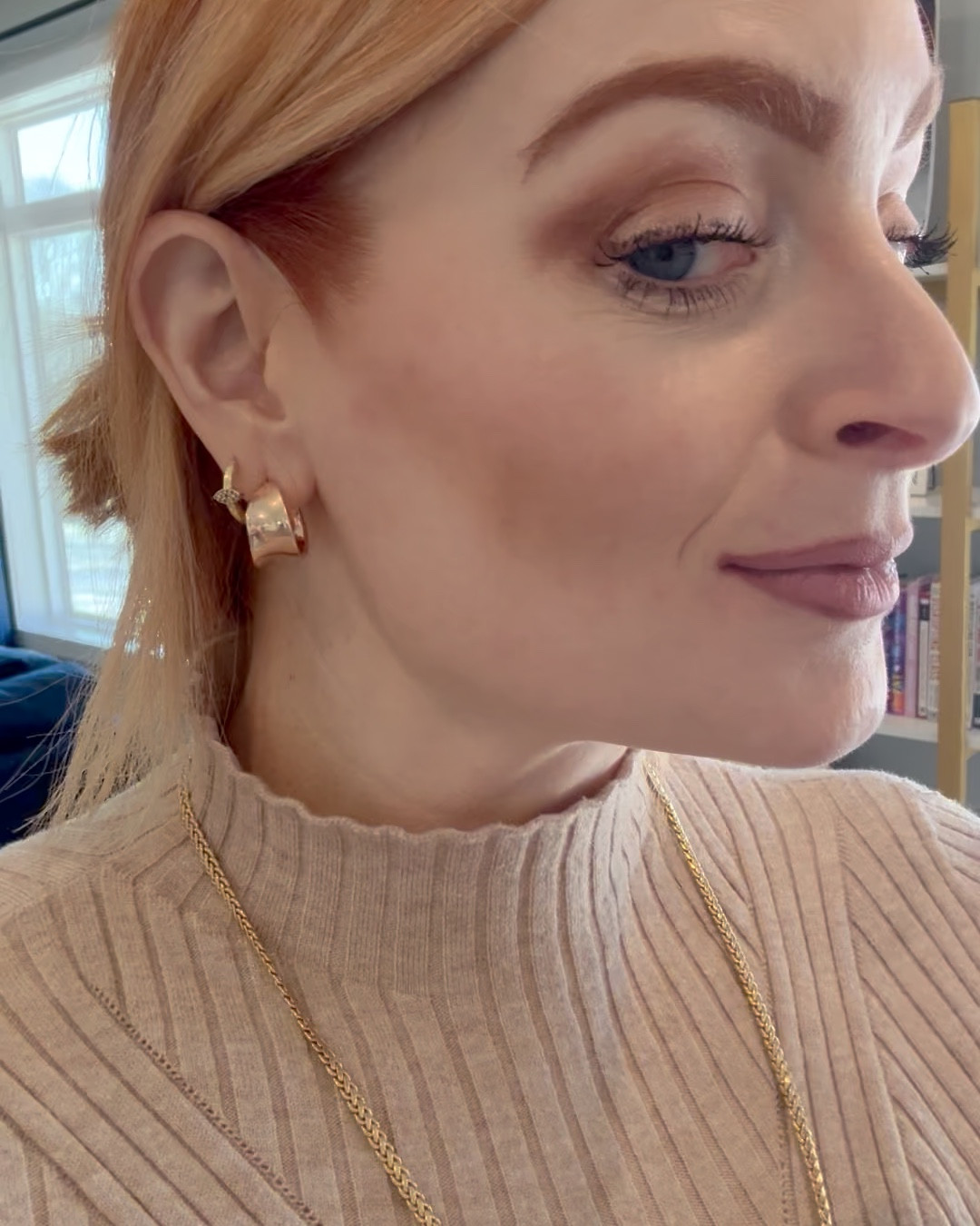 My absolute FAVORITE everyday go-to earrings! 😍

Simple. Sophisticated. Stunning. 

▪️Earrings #1: Amazon
▪️Earrings #2: Uncommon James
▪️Ear Cuff: Uncommon James

#LTKStyleTip #LTKFindsUnder50 #LTKGiftGuide