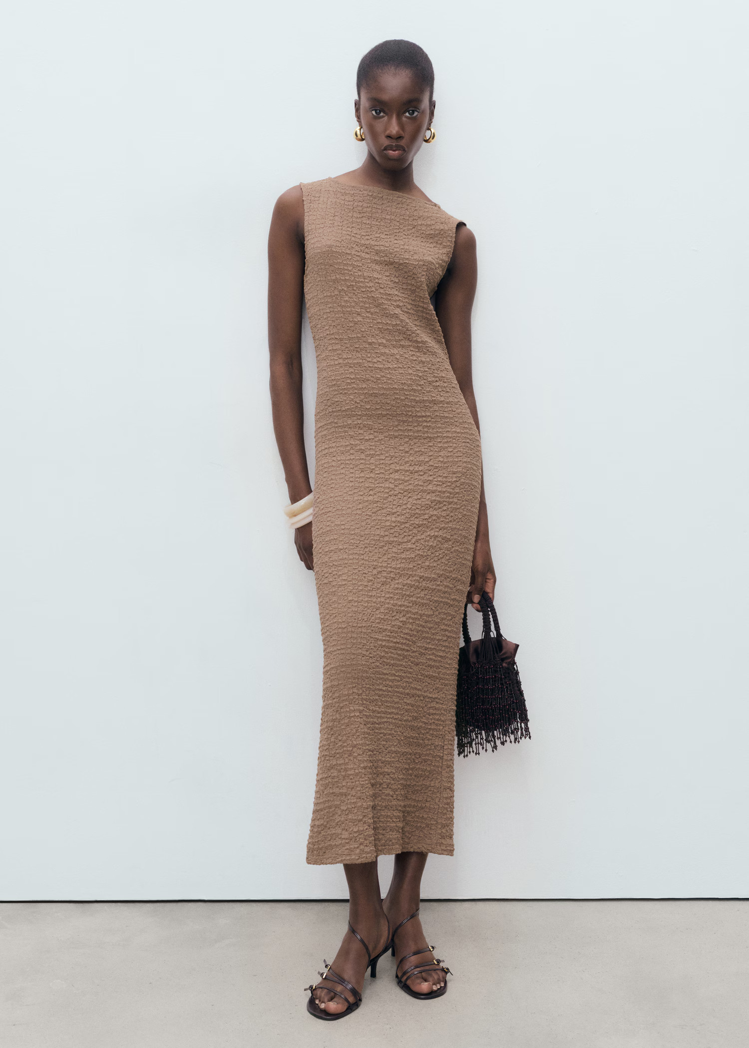 Fitted textured dress | Mango (US/MX/AU)