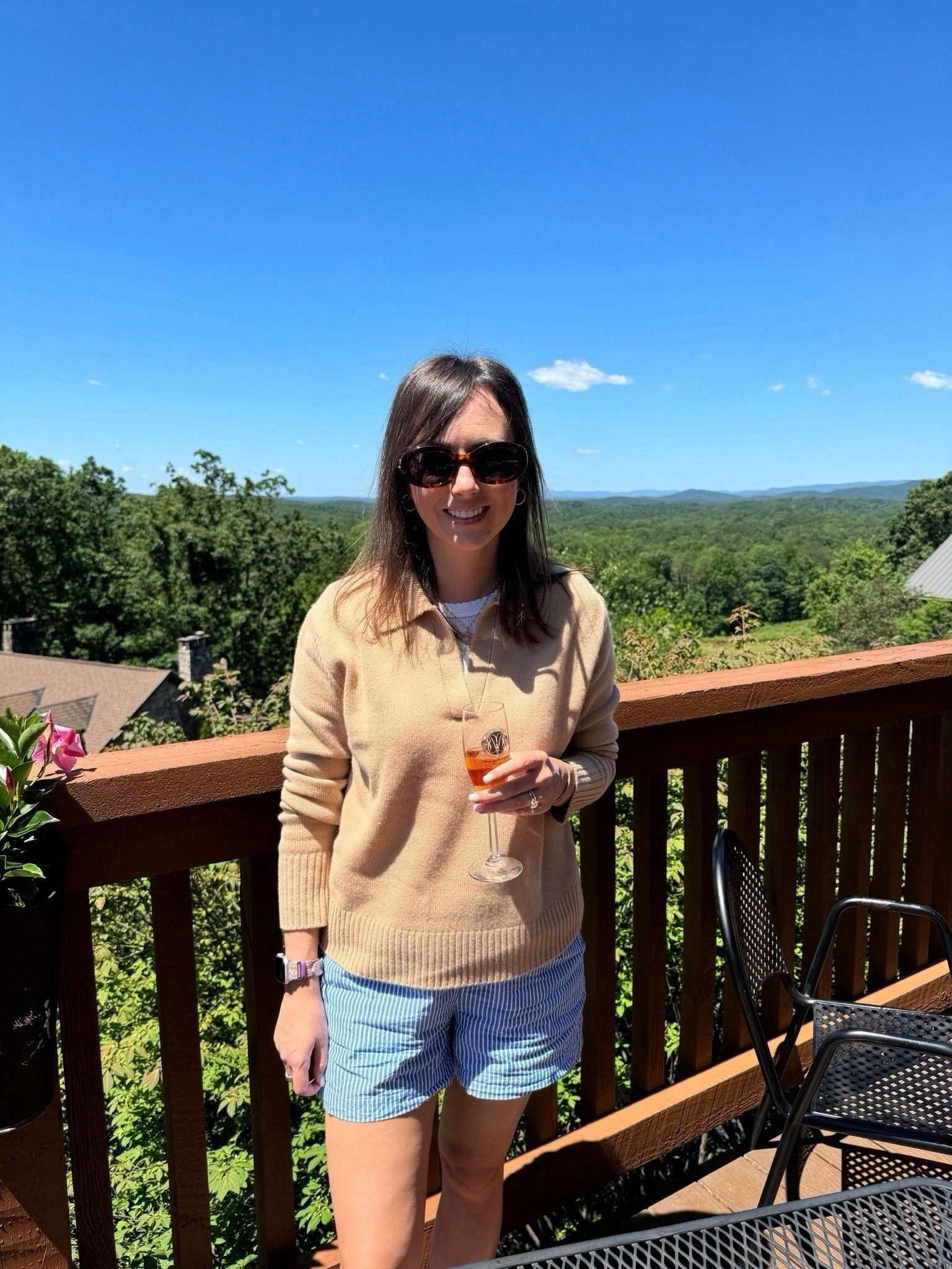 J crew stripe shorts and pura cashmere sweater  



#LTKFindsUnder100 #LTKStyleTip #LTKSeasonal