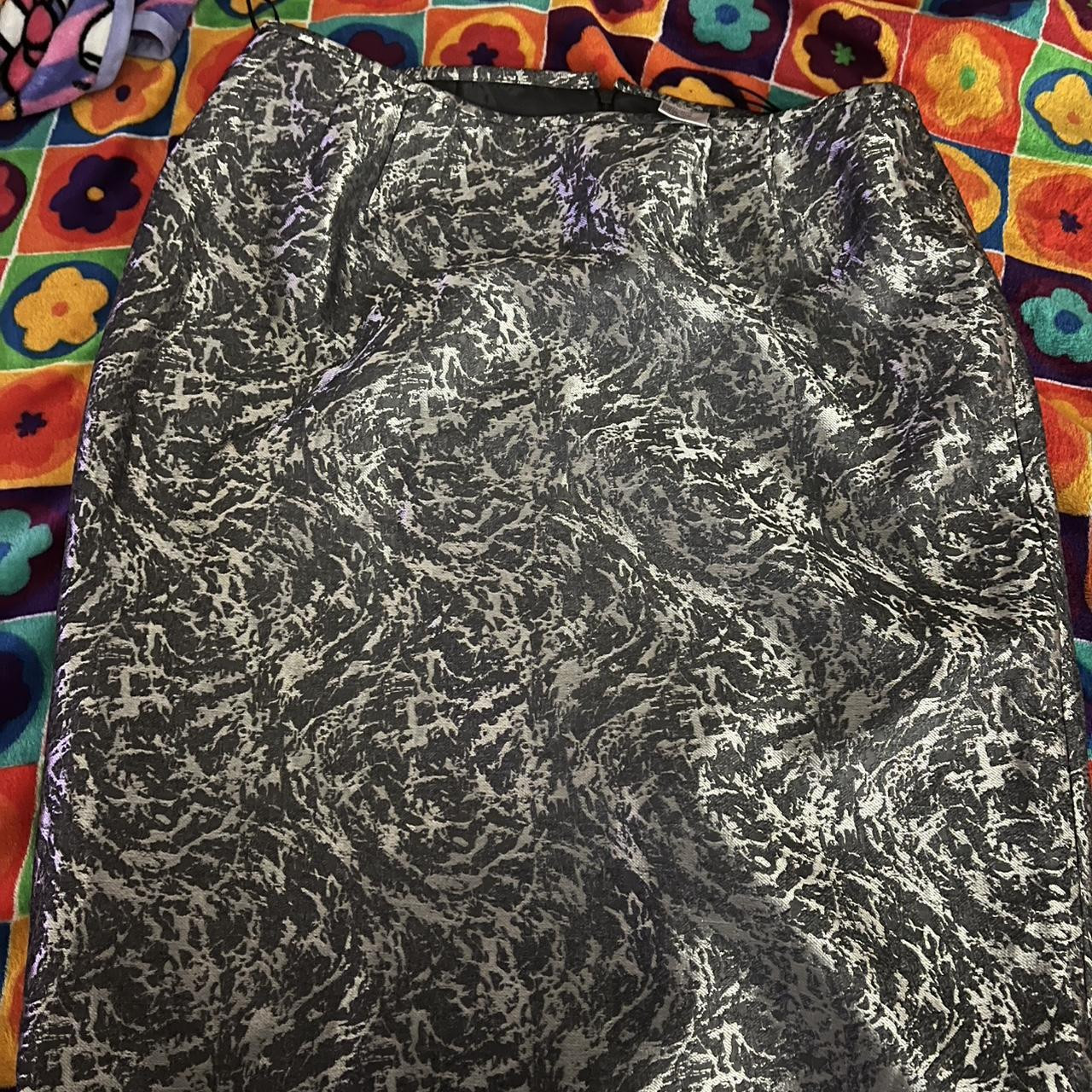 Kasper Women's Skirt - Silver/Black - 18 | Depop US