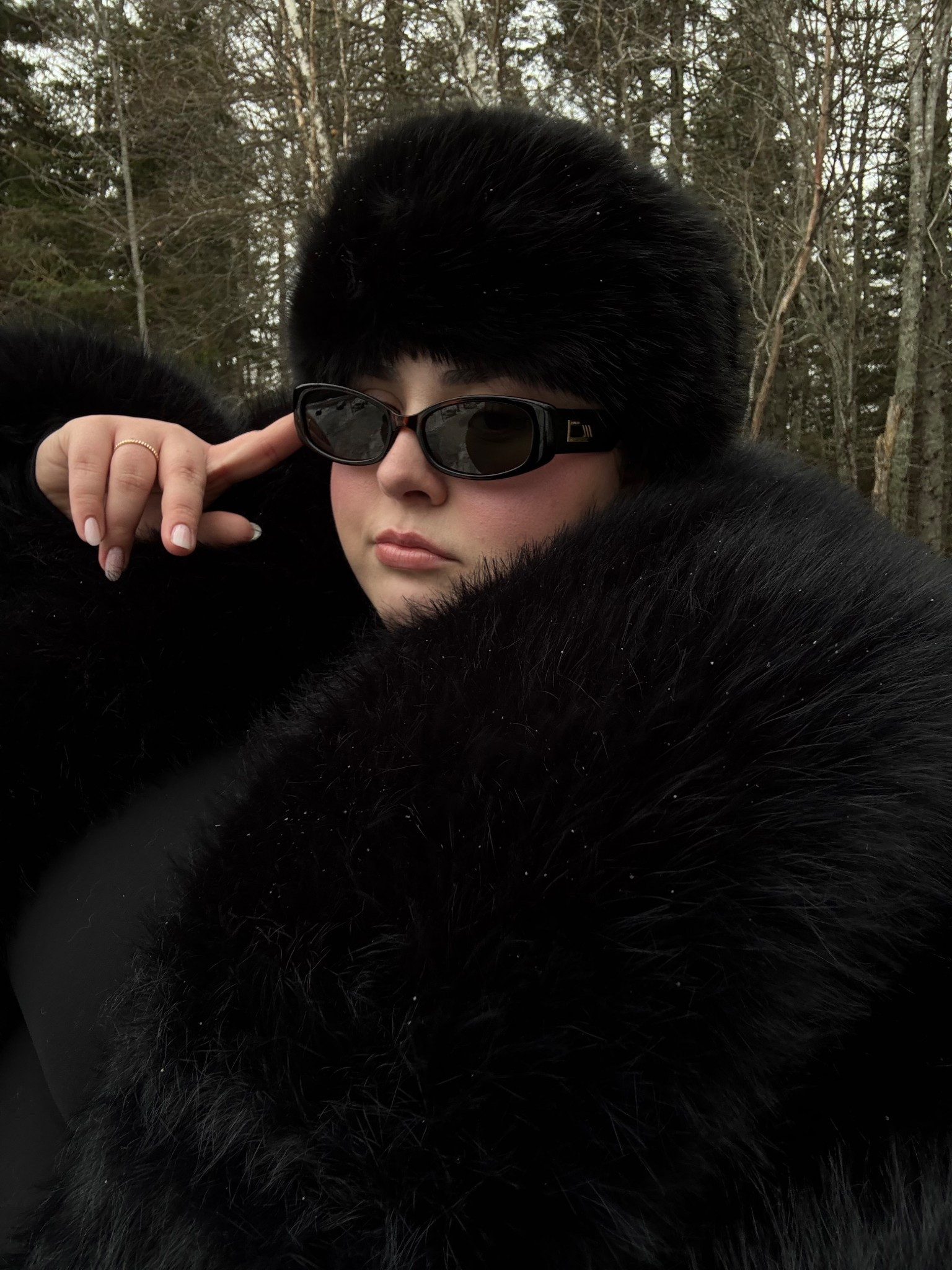 My fav everyday sunglasses

#LTKwinter #LTKbeauty #LTKgiftguide