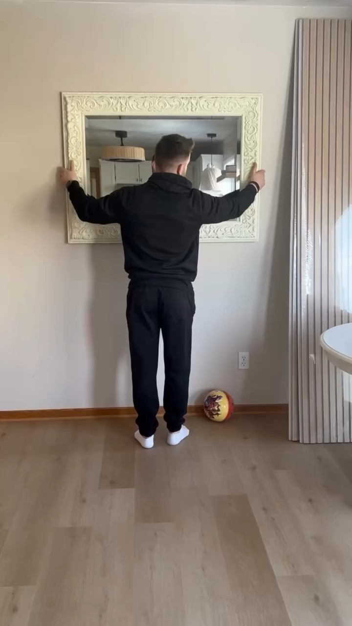 I swear every home has that wall…the one you try to ignore but it just feels…off 😅

This was ours.
And all it needed was one simple change to go from blank to “wait…this feels custom??”

These wood slat panels from @feltrightproducts completely transformed the space—and it finally feels like it matches the rest of our home.

Now I’m just (im)patiently waiting for frames + sconces to come in so I can finish the look…because you already know I won’t stop here 🙃

But honestly? Even this small update made such a difference and I’m kinda obsessed.


I linked our table and floors here for you too! 
#diyhome #homeinspo #wallmakeover #feltright

#livedinhomes

#LTKHome #LTKdayinmylife #LTKstorytime