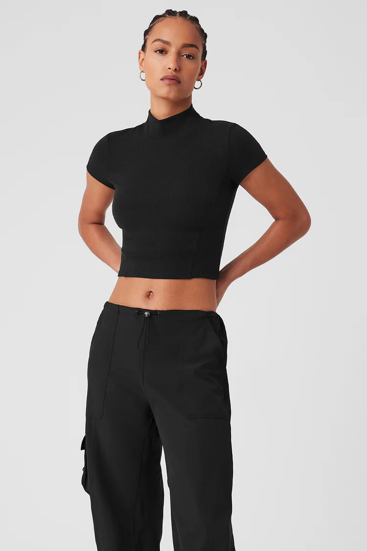 Wellness Rib Mock Neck Polished Short Sleeve | Alo Yoga (US)