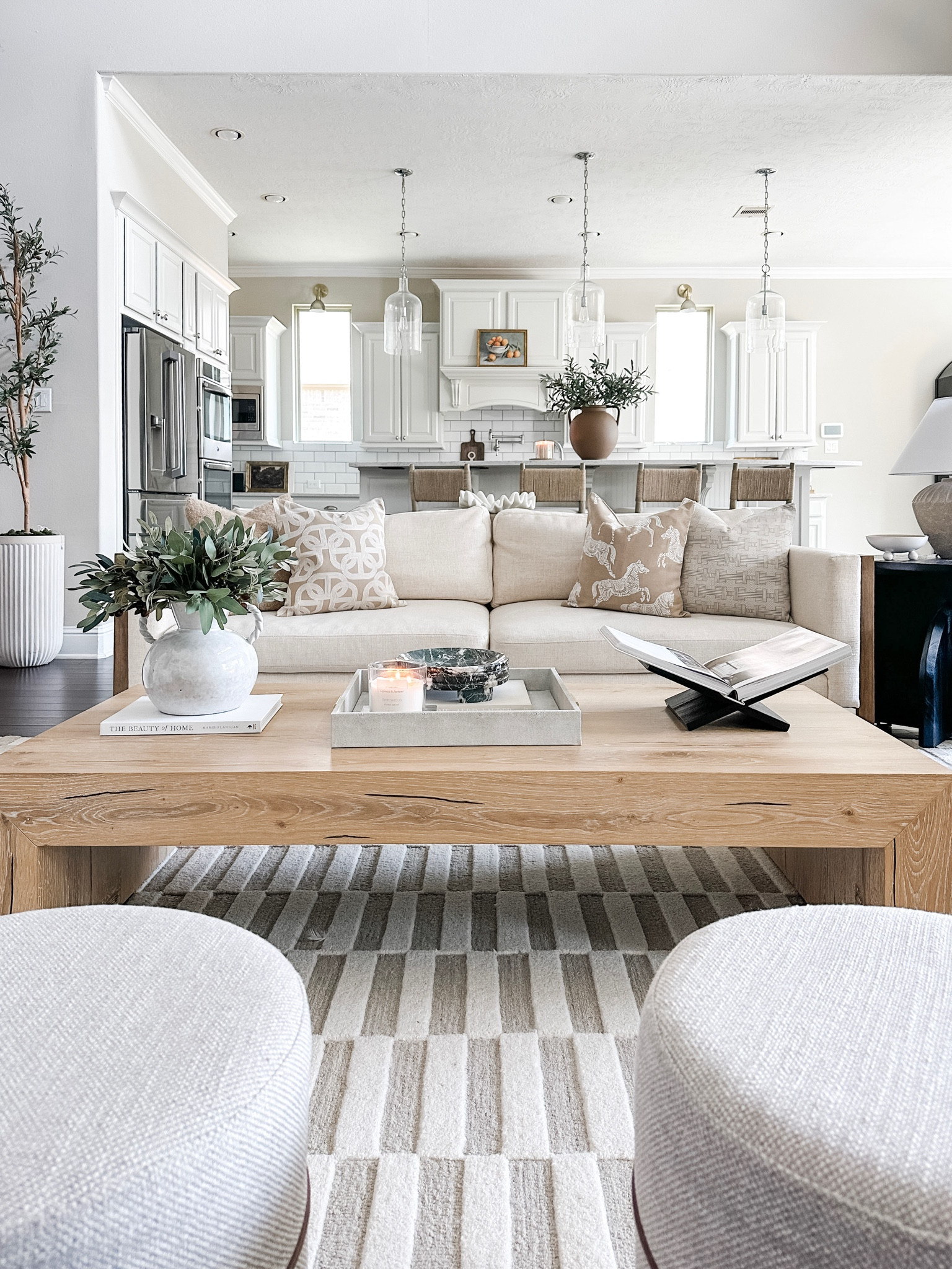 Living room decor

Top Picks of September: Must-Have Home Finds, home finds, home decor, home inspo, decor finds, decor inspo, neutral home, neutral decor, neutral home inspo, modern home, modern decor, modern home inspo, home decorating, must-have furniture, furniture finds, decor must-haves

#LTKFindsUnder100 #LTKHome