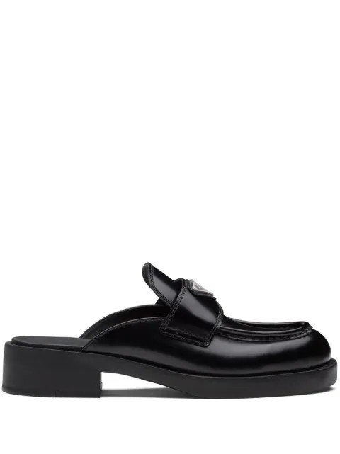Prada logo-plaque polished-finish Mules - Farfetch | Farfetch Global