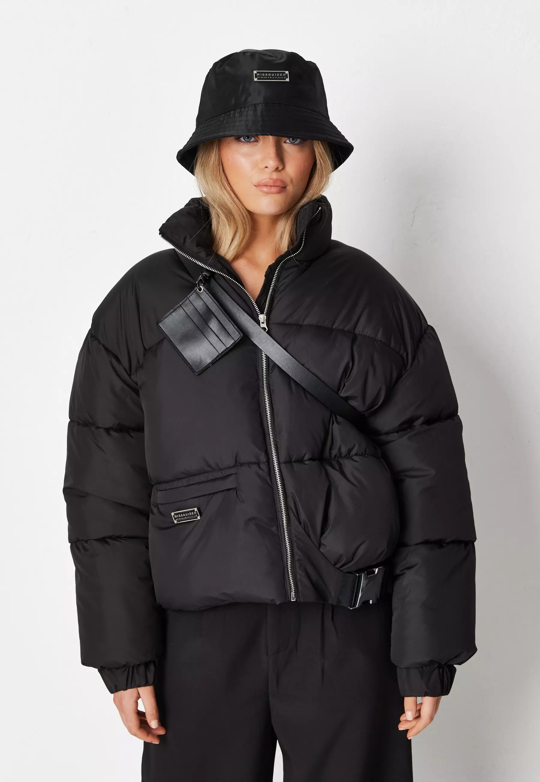 Missguided - Black Missguided Buckle Detail Puffer Jacket | Missguided (US & CA)