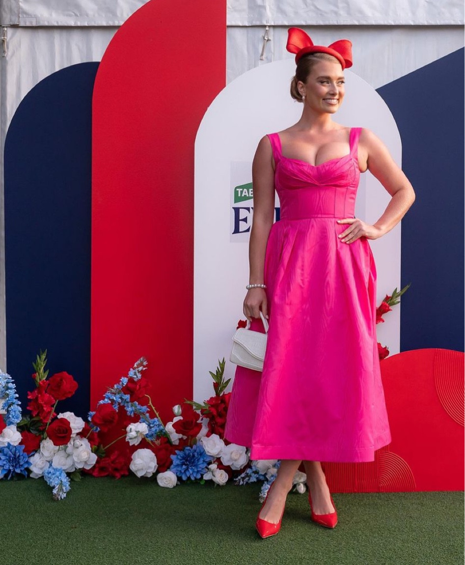 Loved this gorgeous dress! Exact dress is linked below 💕

#LTKCyberWeek #LTKaustralia #LTKSeasonal