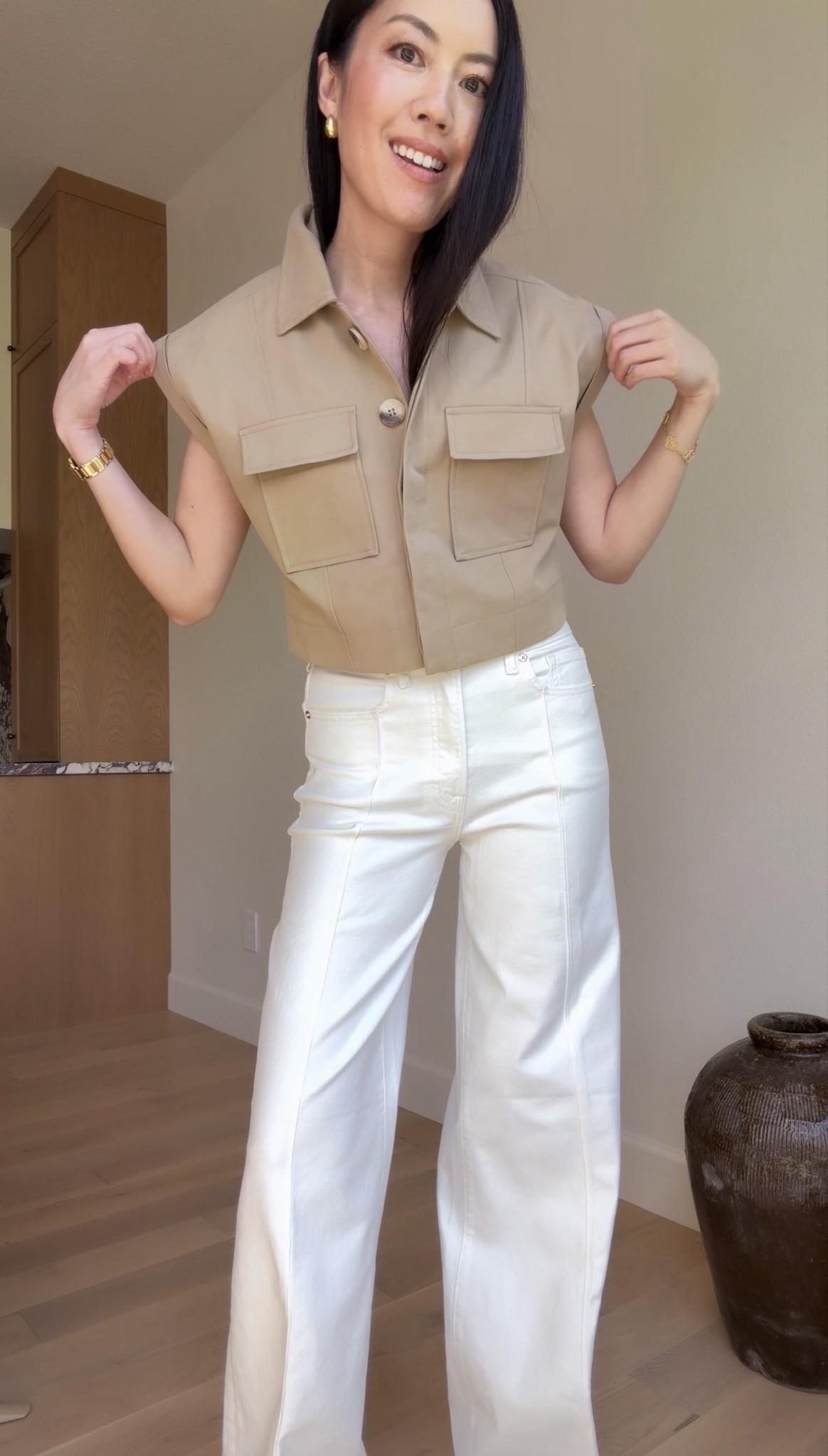 A week of outfits in elevated basics. Love everything I found here – all great pieces for my Spring/Summer wardrobe!

#classicstyle
#summeroutfit
#summerdress
#matchingset
#shortdress
#EVEREVEpartner 
@evereveofficial