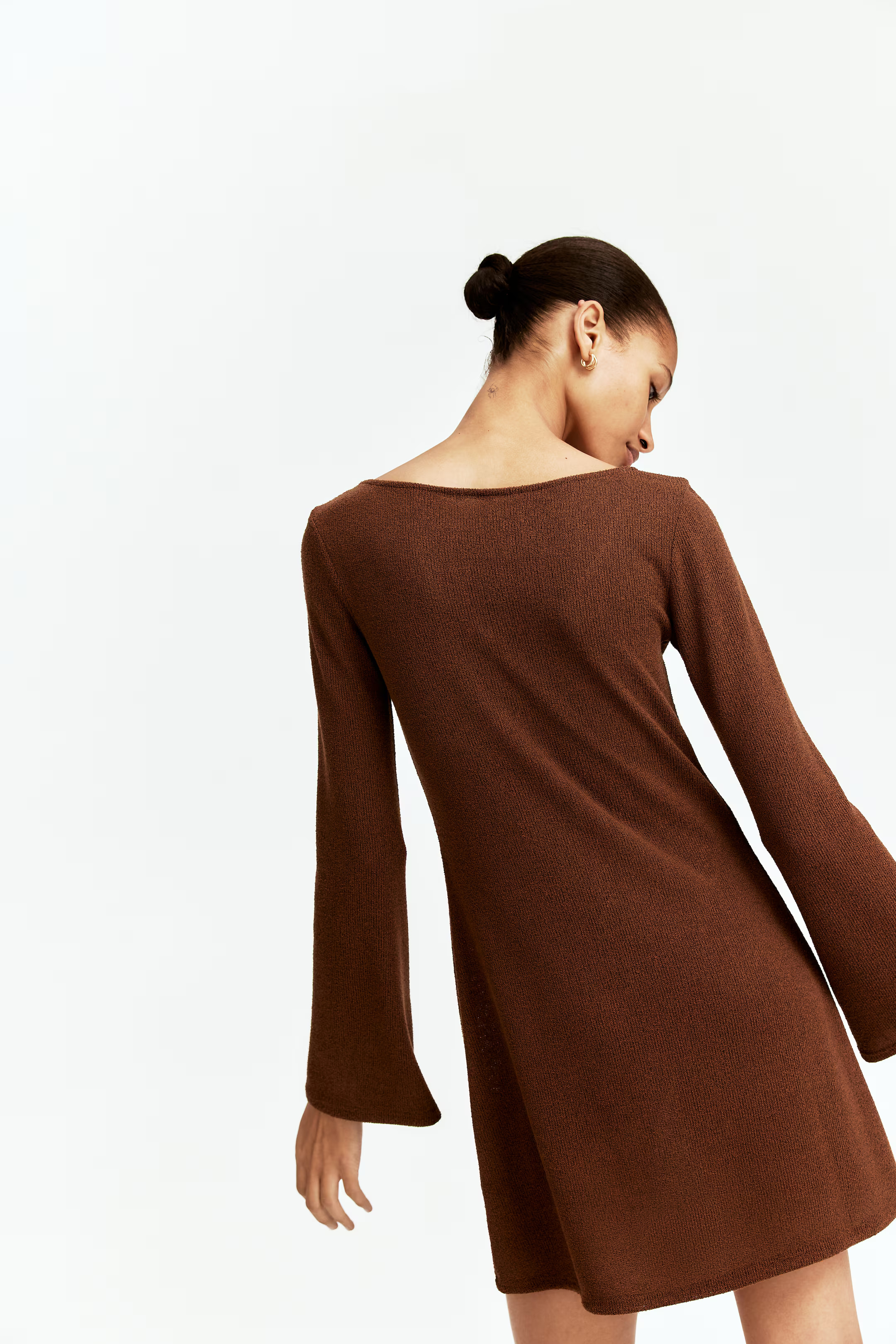 Knitted flared-skirt dress | H&M (UK, MY, IN, SG, PH, TW, HK)