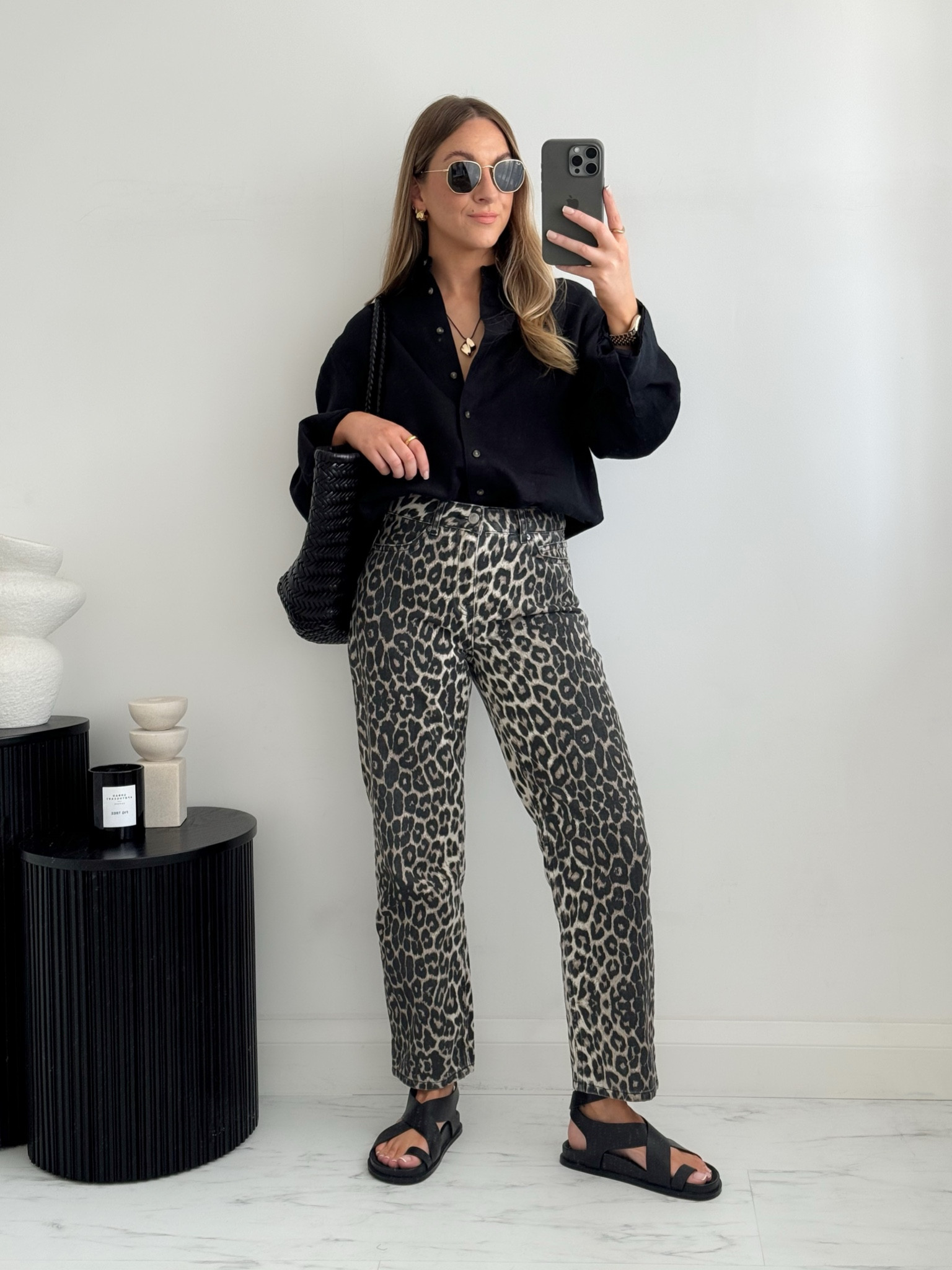 Leopard print jeans & linen shirt outfit 

#LTKstyletip #LTKsummer #LTKluxury