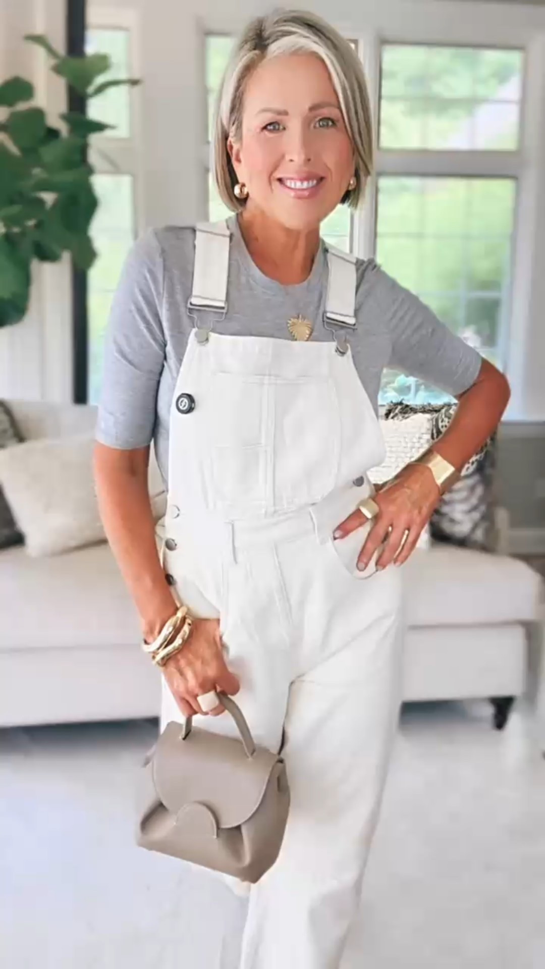 Wearing a S in top and S in overalls 
5’5/130 

#LTKSummerEdit #LTKFindsUnder50 #LTKOver40
