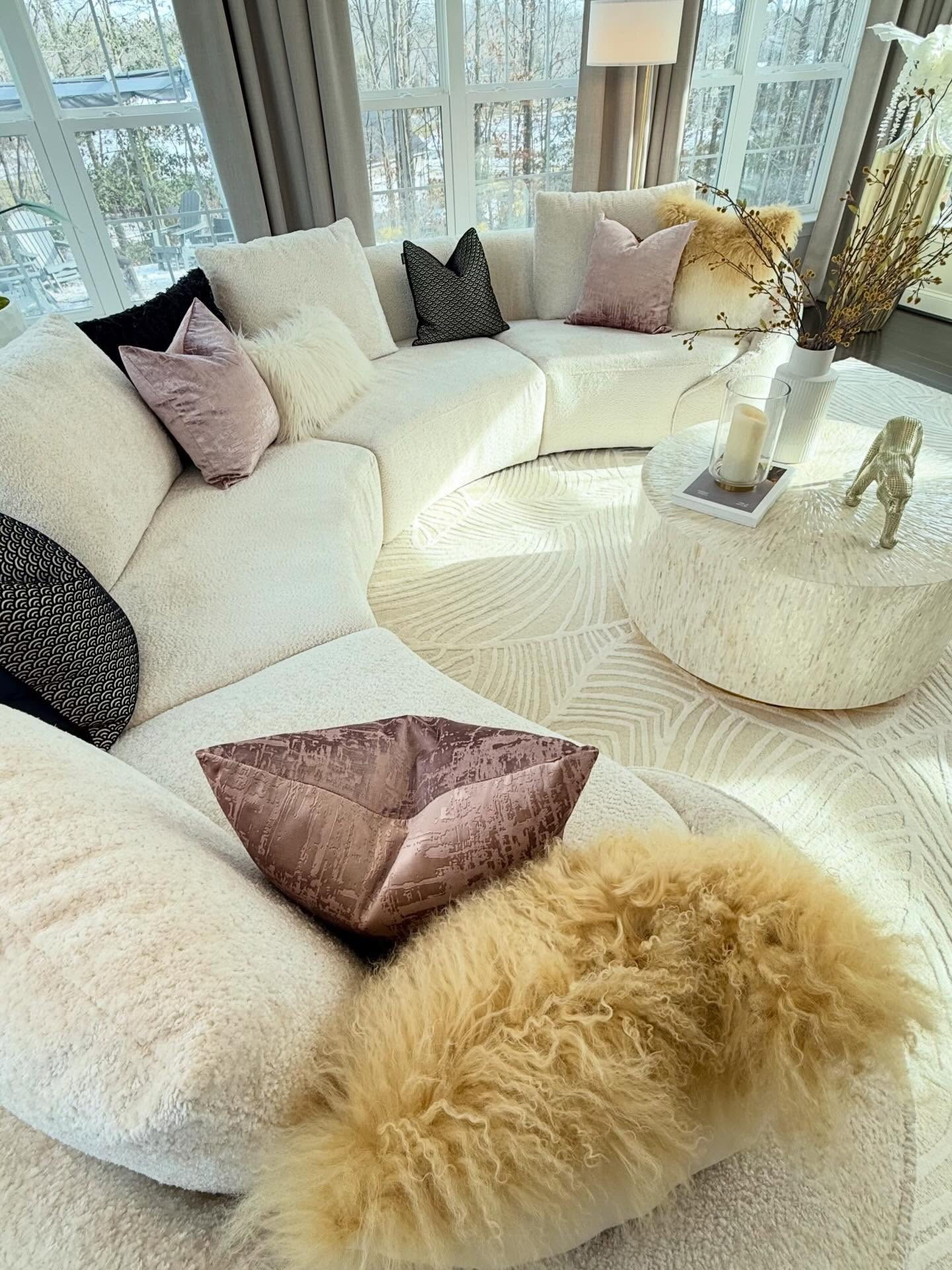 Follow 🗣️ @dollhouse_interiors for more home decor inspirations.

#LTKSaleAlert #LTKU #LTKHome