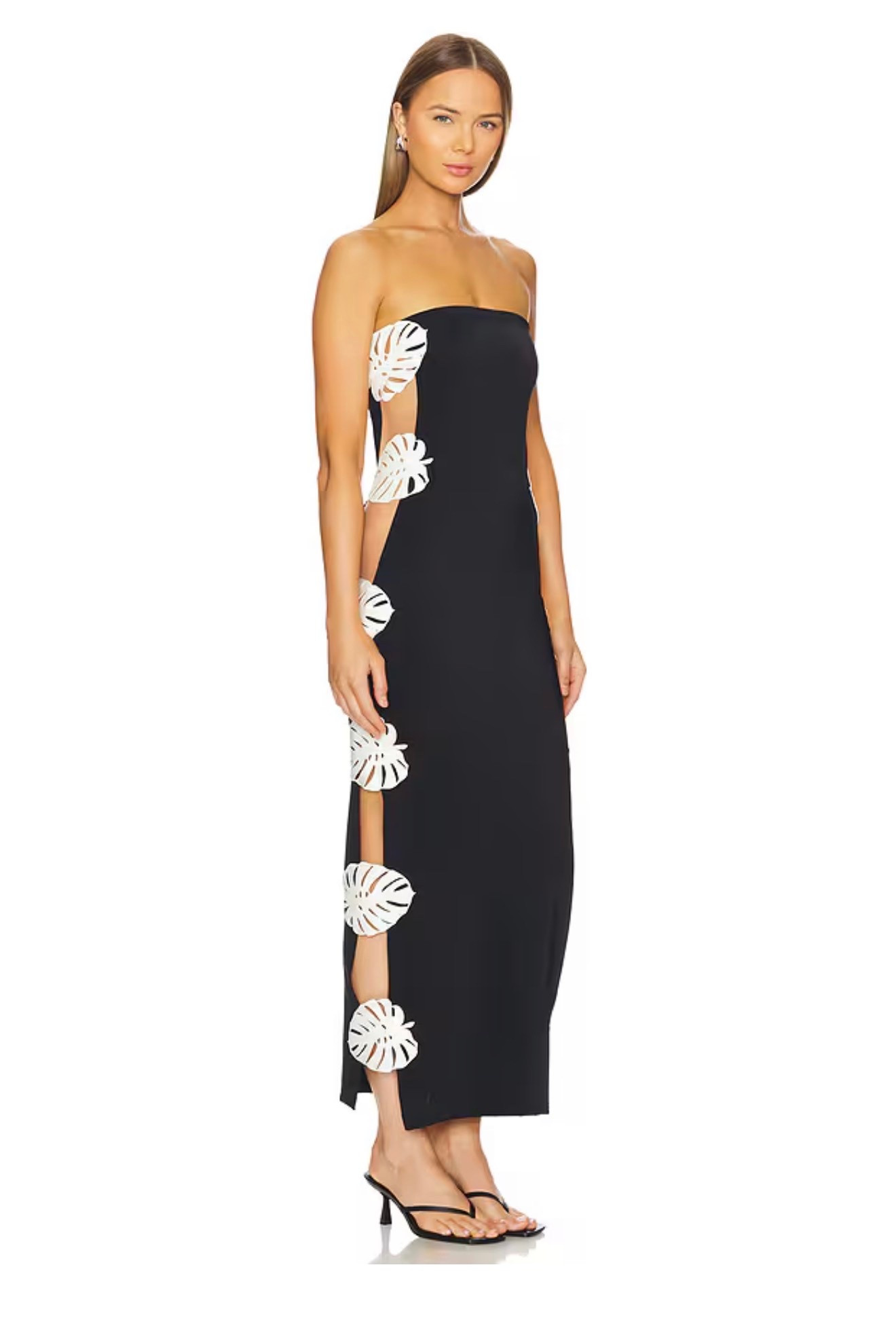 Hoja Rota Dress in Black
Bahia Maria

#LTKSeasonal #LTKTravel #LTKSwim