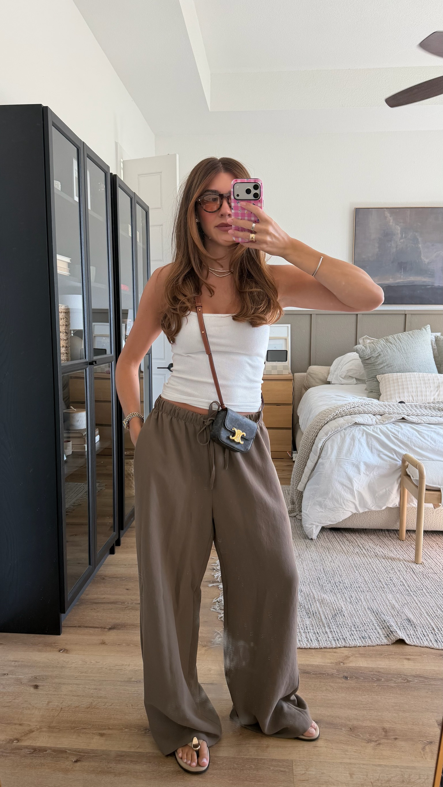 OOTD - Loving these Aritzia pants, so easy to throw on and come in many different colors! 

 #LTKgrwm #LTKootd